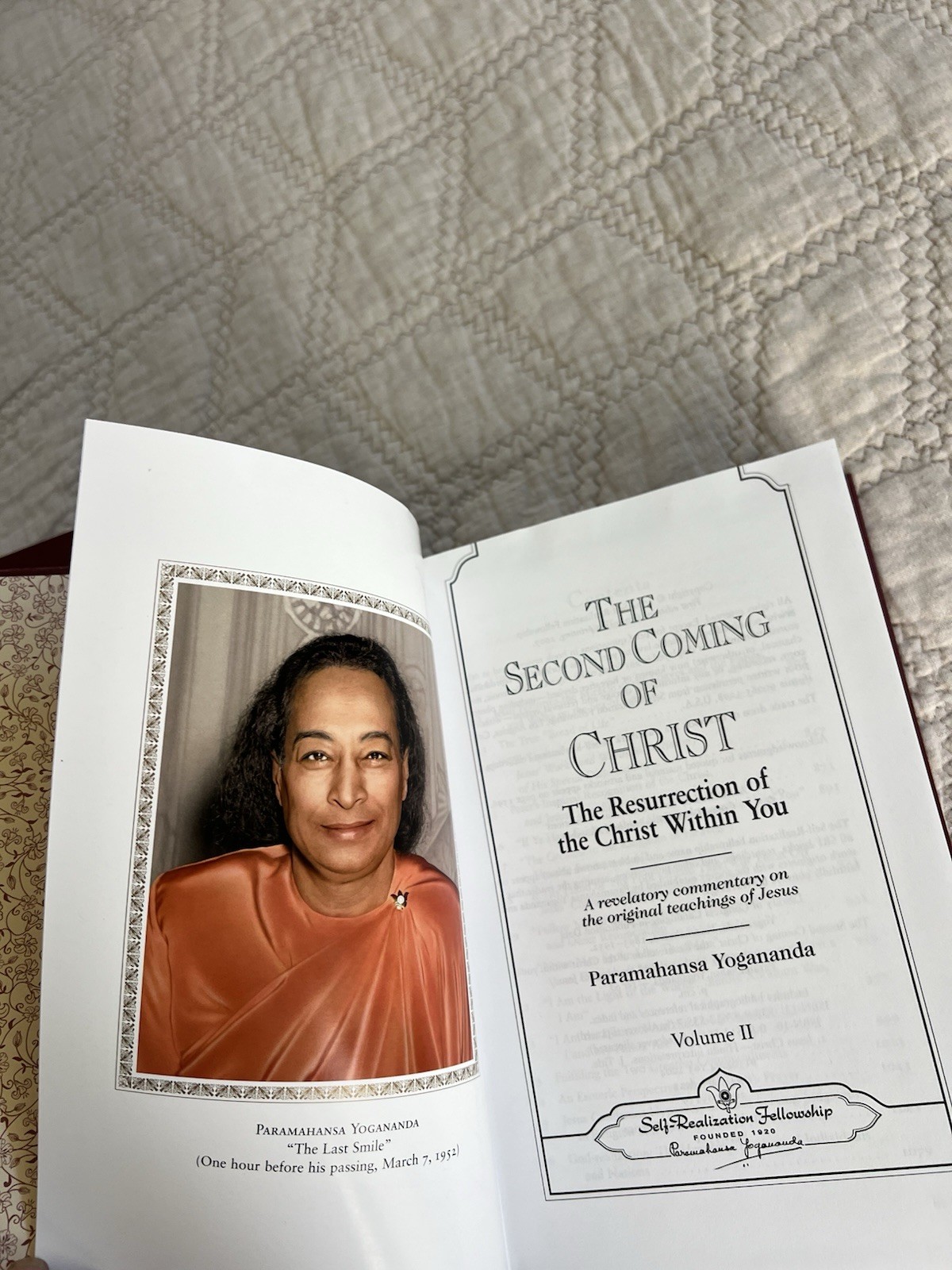 THE SECOND COMING OF CHRIST: The Resurrection of Christ Within You by Yogananda