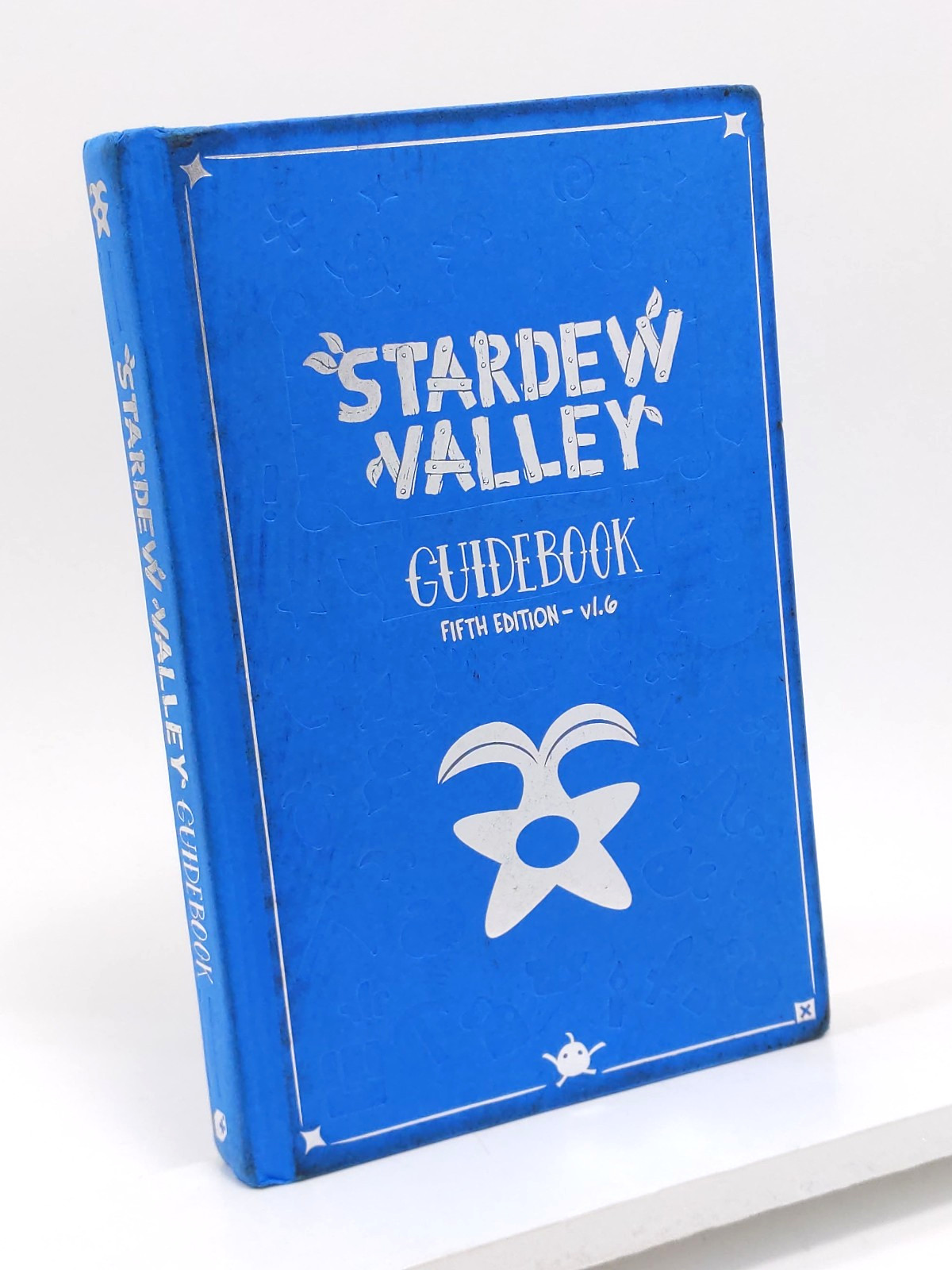 Stardew Valley Guidebook 5th Edition Version 1.6 – Hardcover