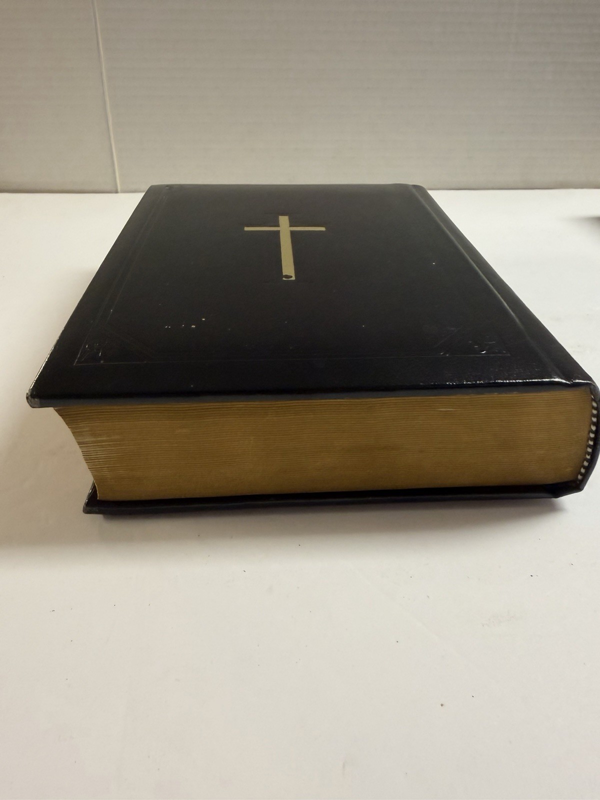 The Holy Bible Douay-Rheims Version TAN 1989 – Faux Leather Bound Hardcover