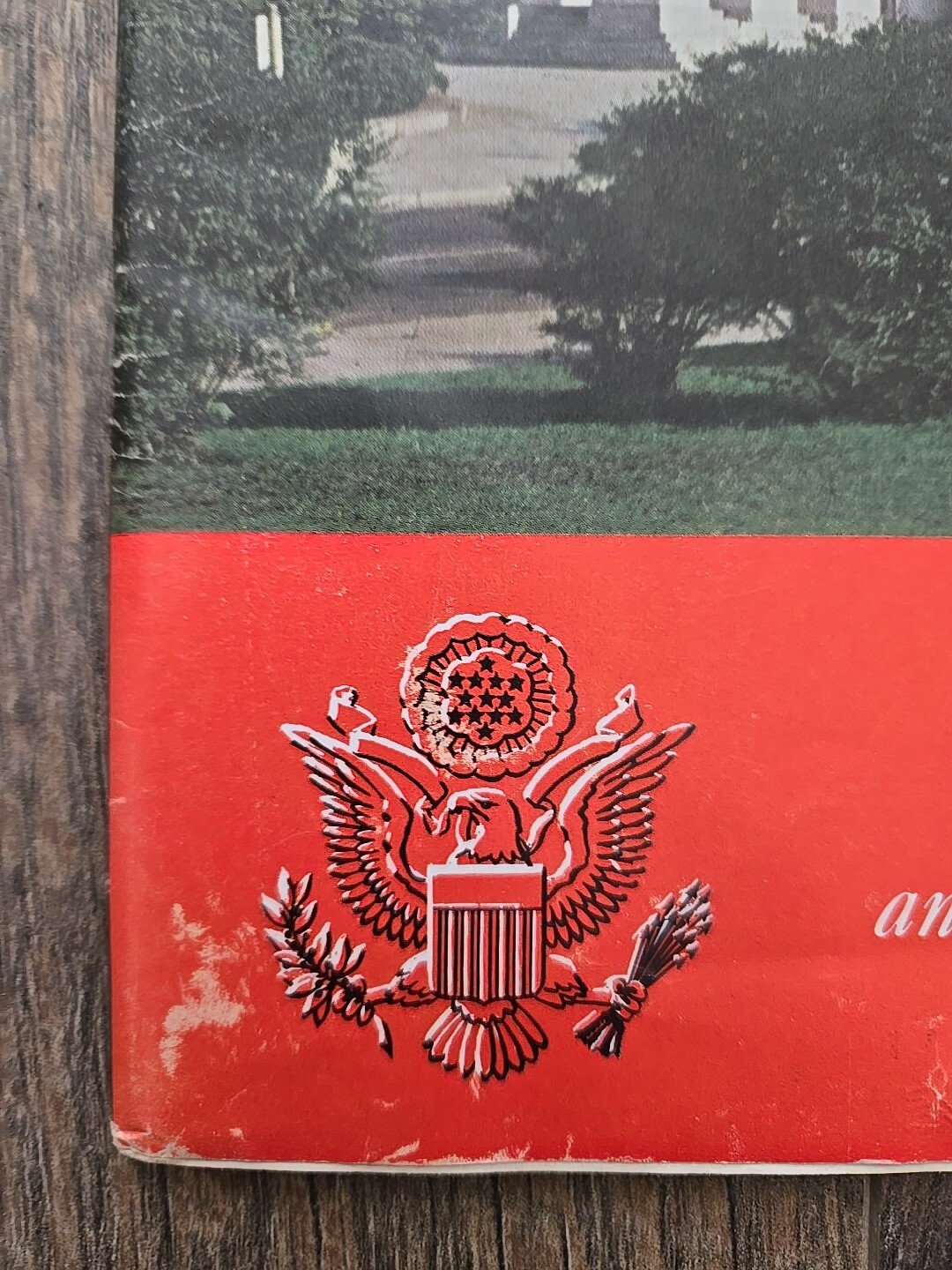 VTG The Capitol Symbol Of Freedom Book 120 Pages 10.5″ X 14″ Pictorial History