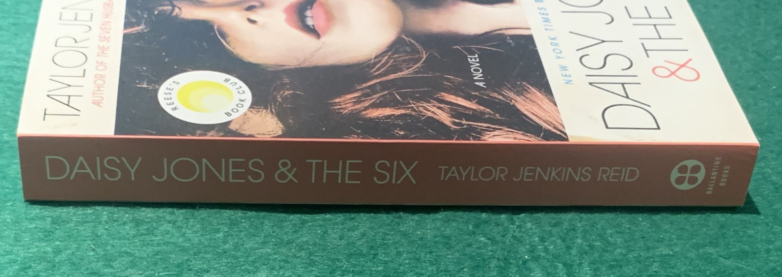 Daisy Jones & The Six by Taylor Jenkins Reid SIGNED 33rd Print Trade PB 2020