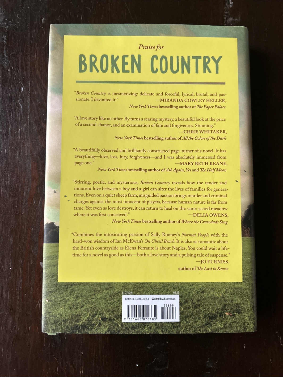 Broken Country (Reese’s Book Club) by Clare Leslie Hall (2025, Hardcover)