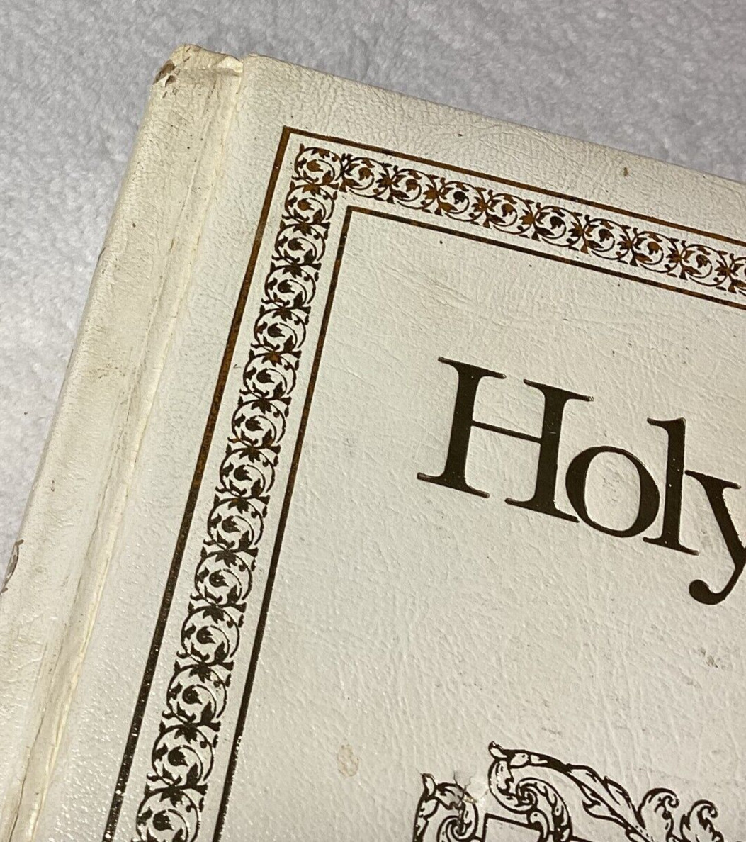KJV Holy Bible – Red Letter Edition – Regency – (King James Version)