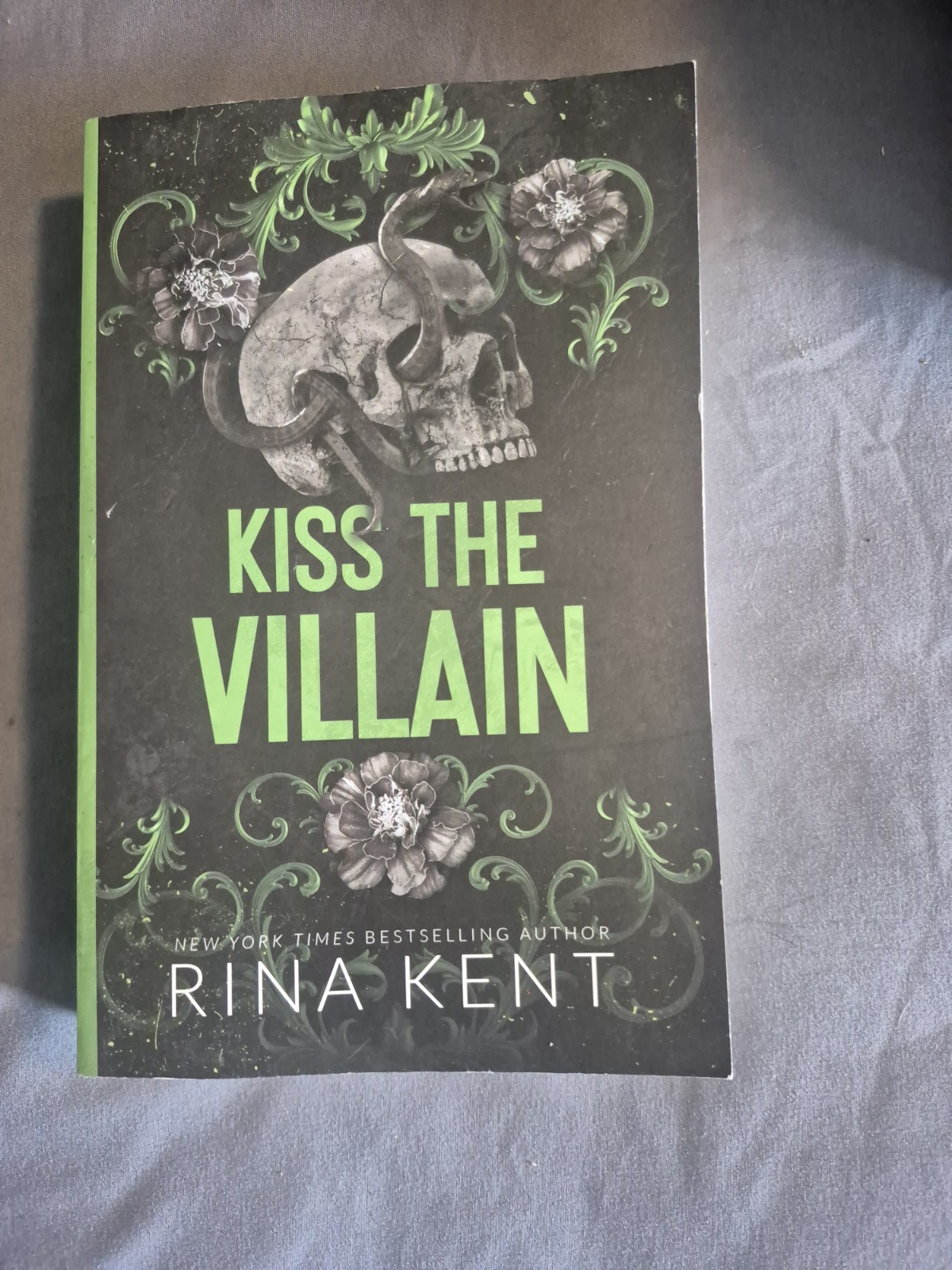 Kiss the Villain by Rina Kent Paperback Romance Crime Suspense Novel