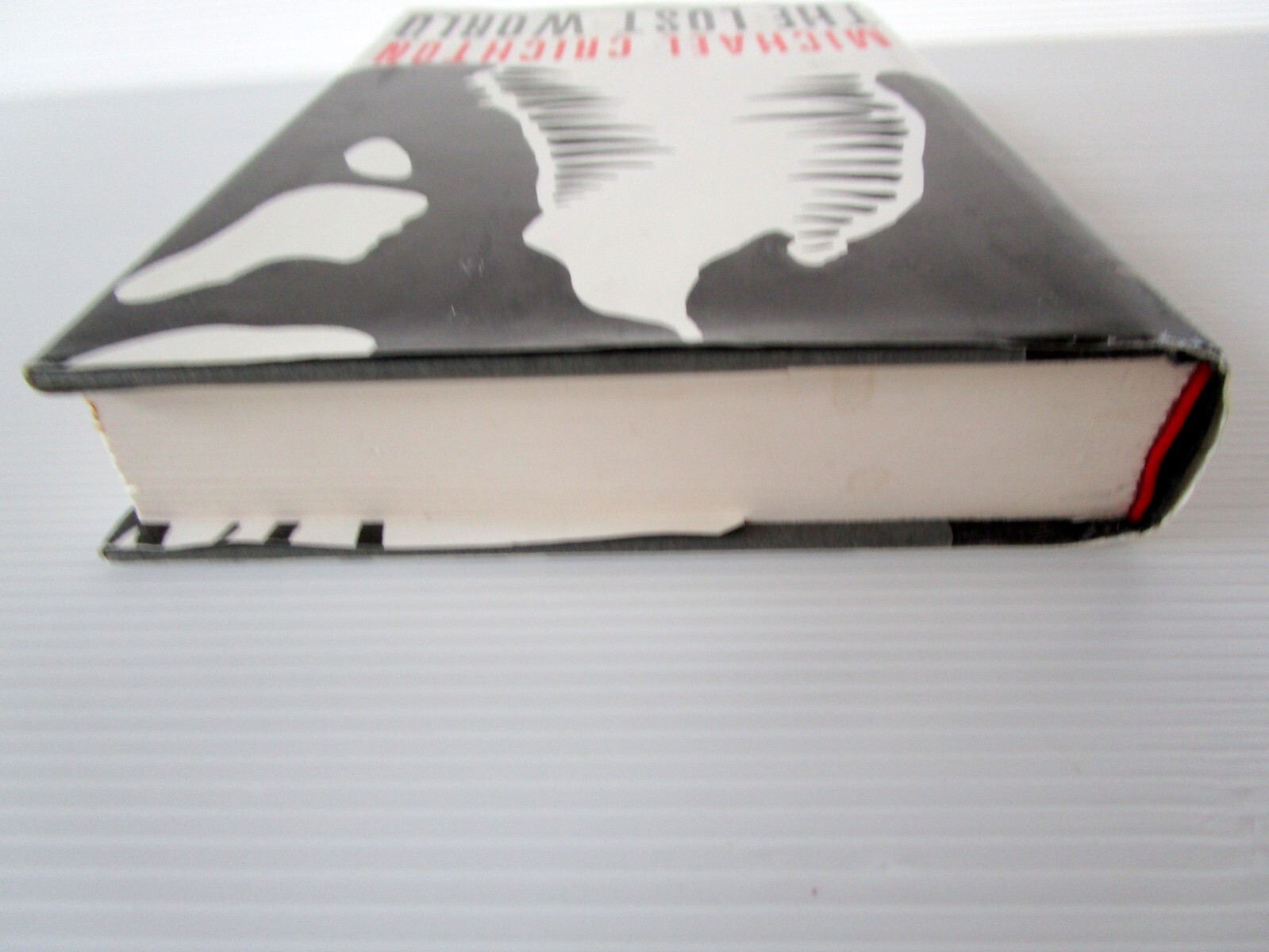 THE LOST WORLD by Michael Crichton Hardcover 1995 First Trade Edition