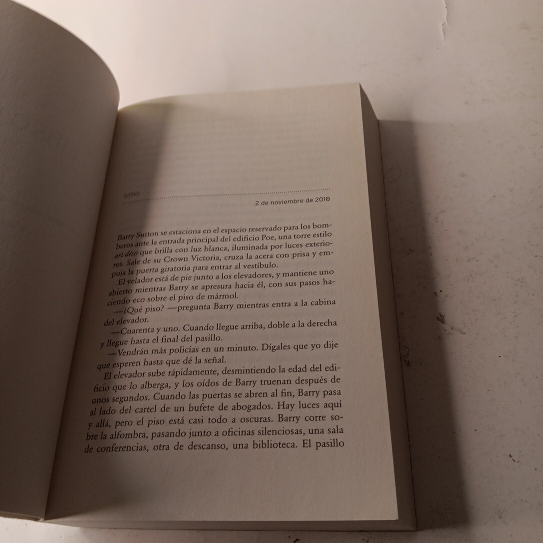 Recursión / Recursion by Blake Crouch TPB (2021)