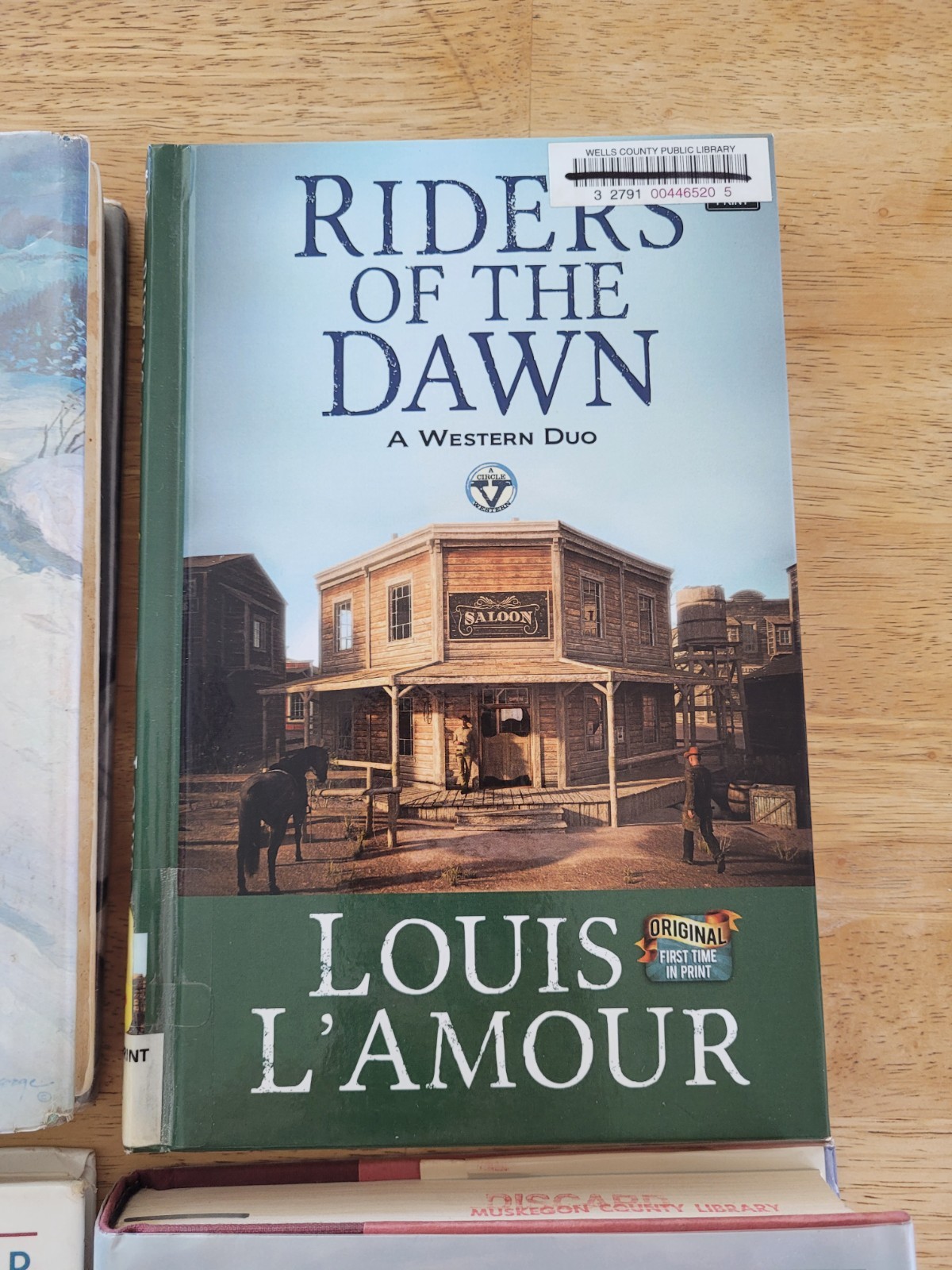 4 Louis L’Amour Hardcover Book -2 Large Print -Sackett Companion-Ex Lib