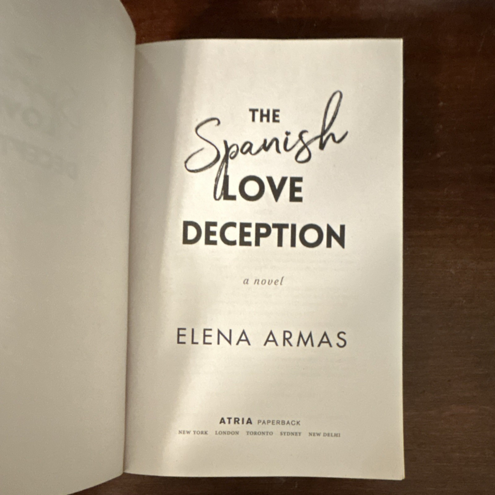 Atria Paperback The Spanish Love Deception (Love Deception Series) Elena Armas