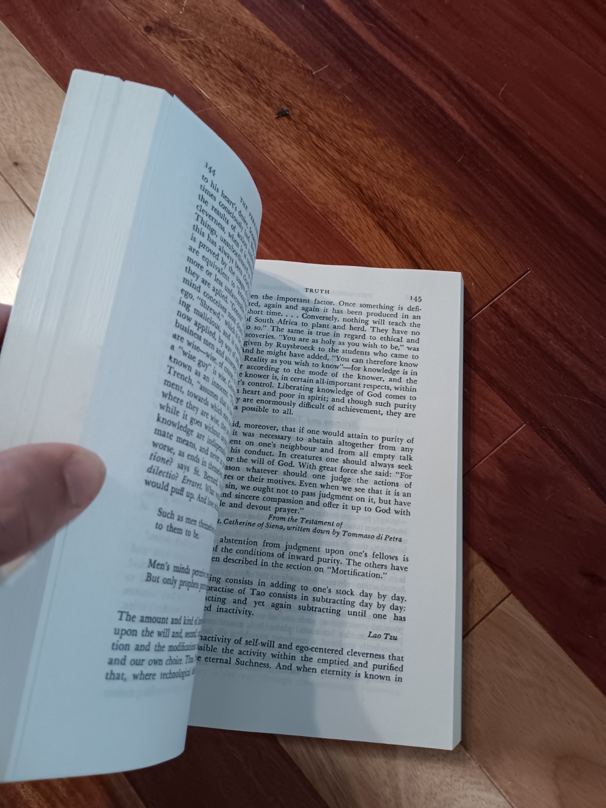 The Perennial Philosophy – Paperback By Aldous Huxley