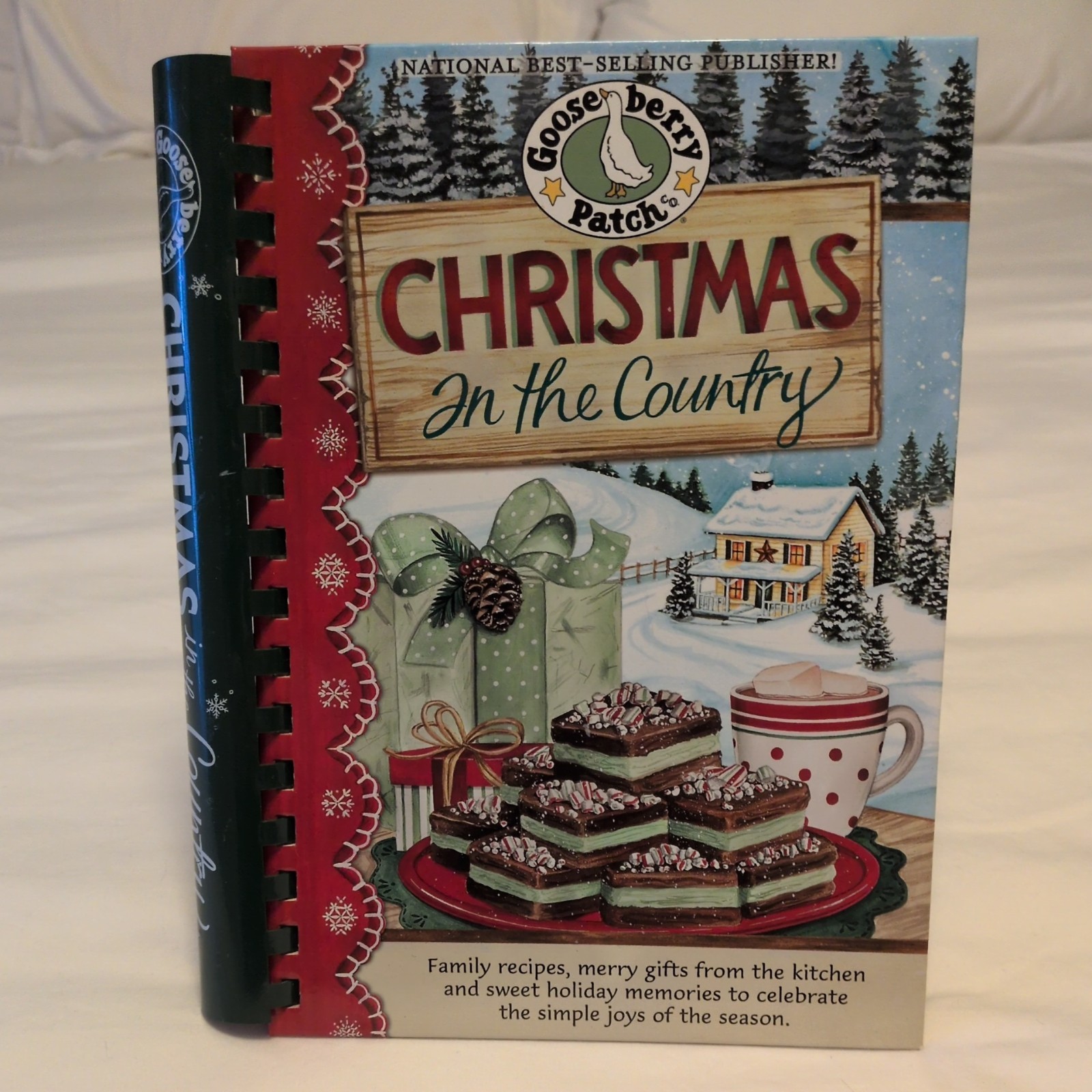 Lot Of 2 Gooseberry Patch Spiral Bound Cookbook Coming Home Christmas Holidays