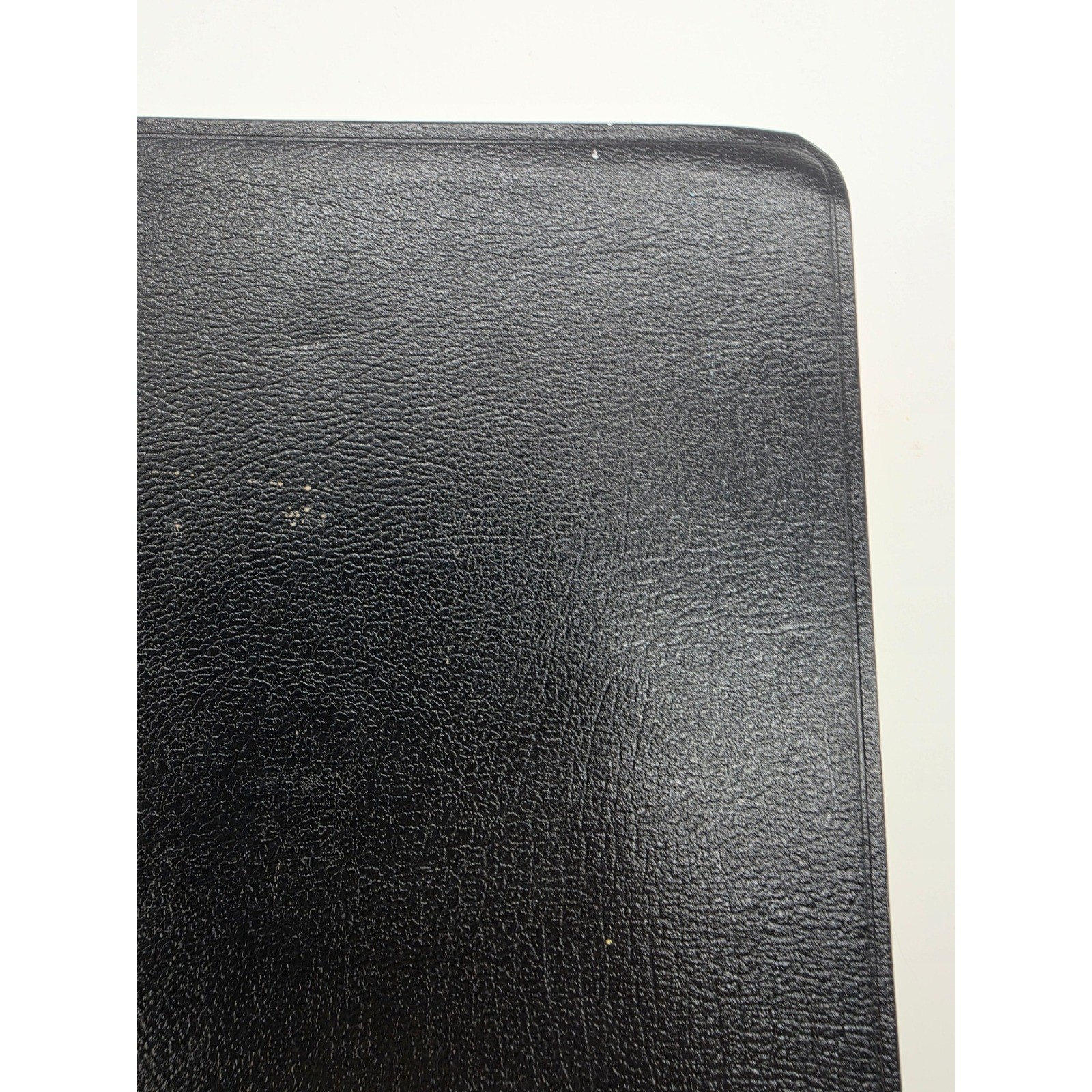 Nelson NKJV Study Bible New King James Version Black Bonded Leather Gold Gilded