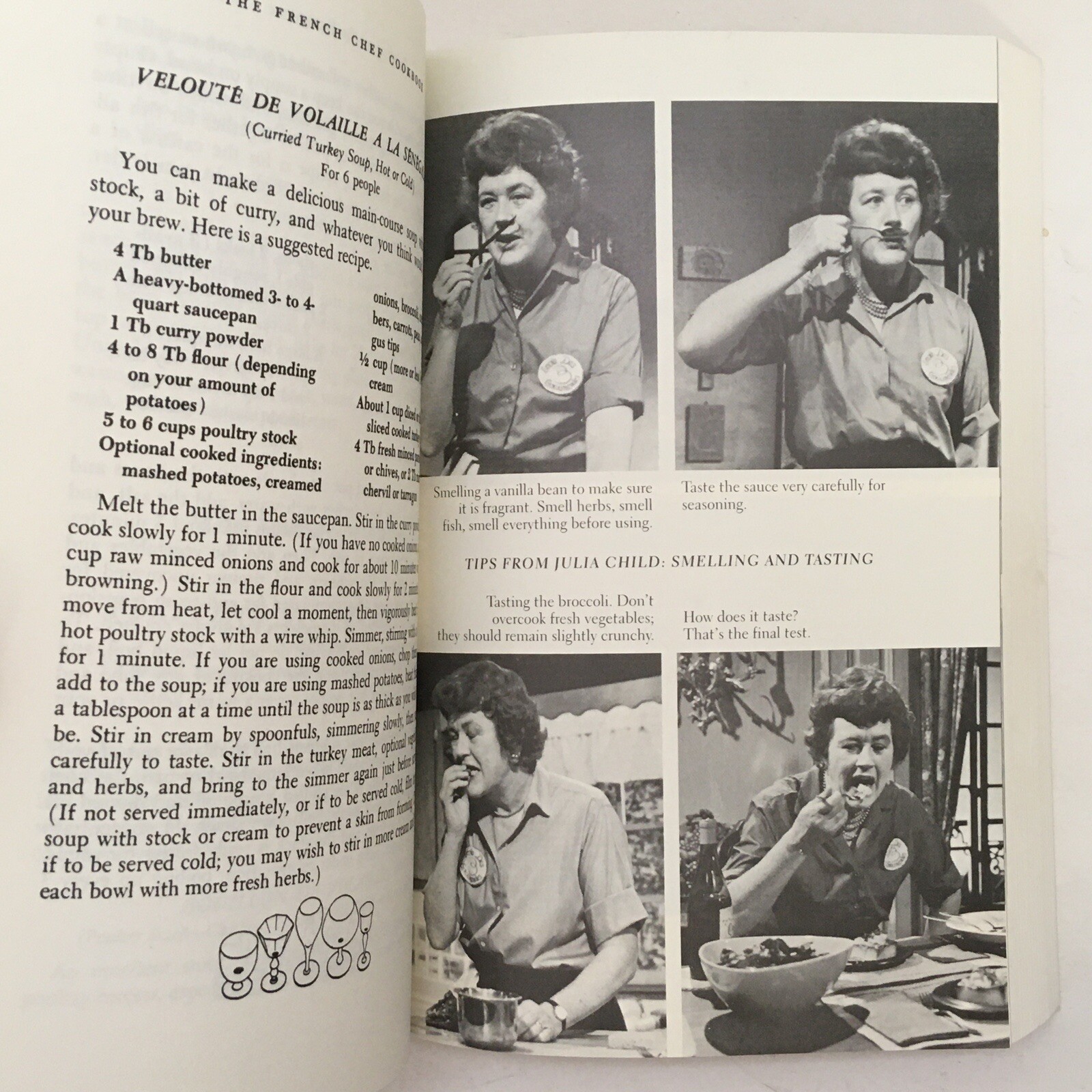 The French Chef Cookbook by Julia Child GUC PB SC 8th Printing 2009 424 Pages