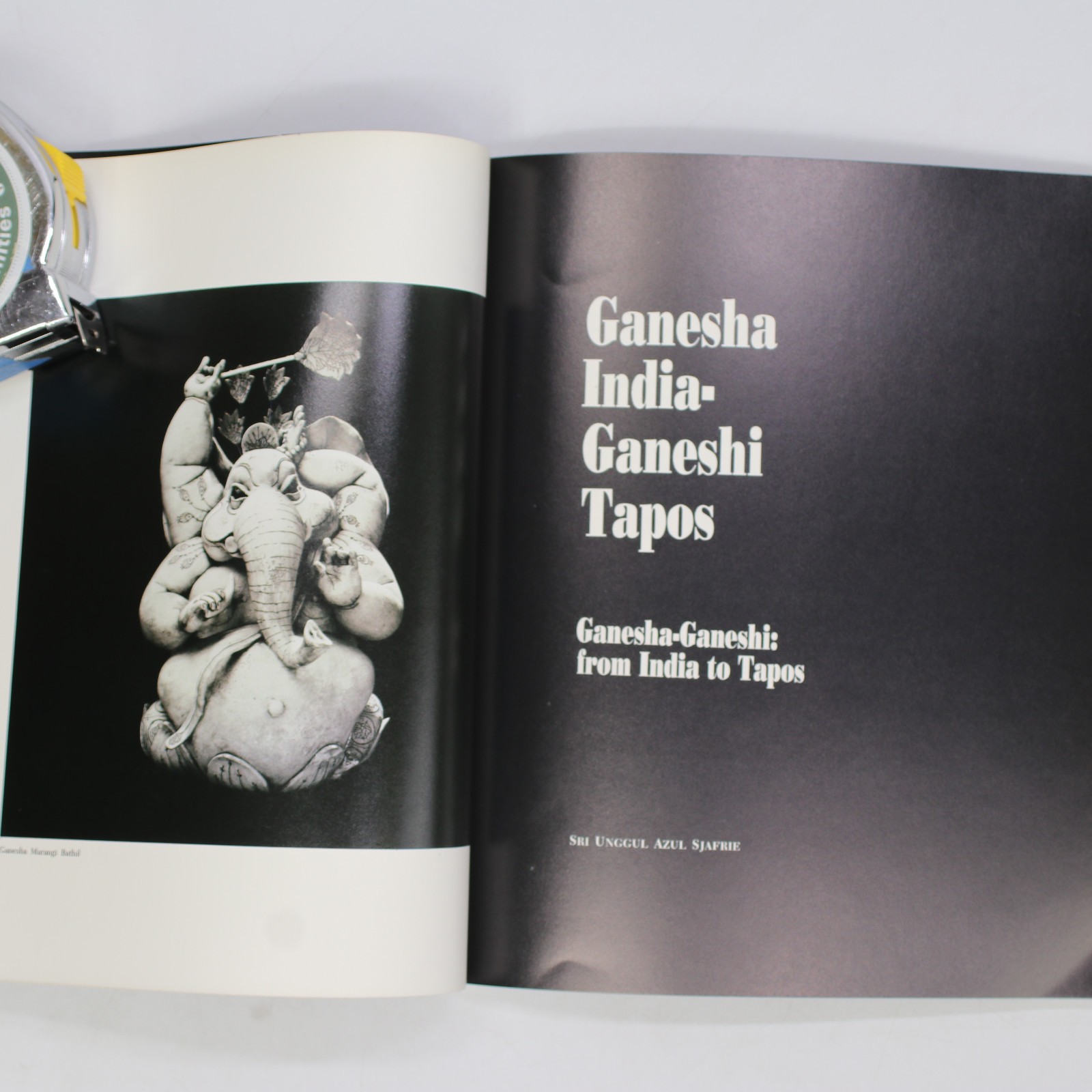 Ganesha-Ganeshi by Seni Tembikar, Kreasi, Clay Statements by F. Widayanto (1993)