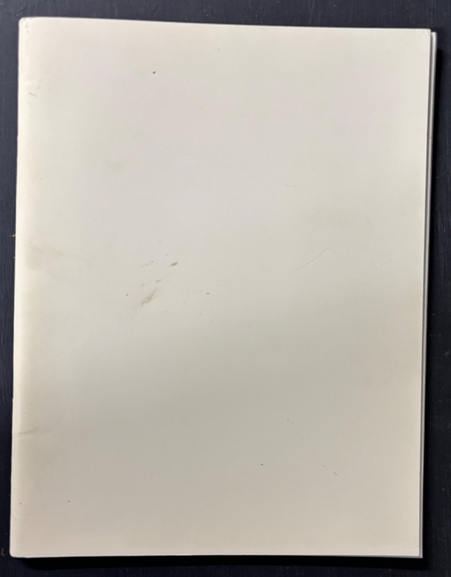 Blank Catalog Heavy Cover Glossy Paper / 88 nonglossy pages staple-bound 8.5×11″