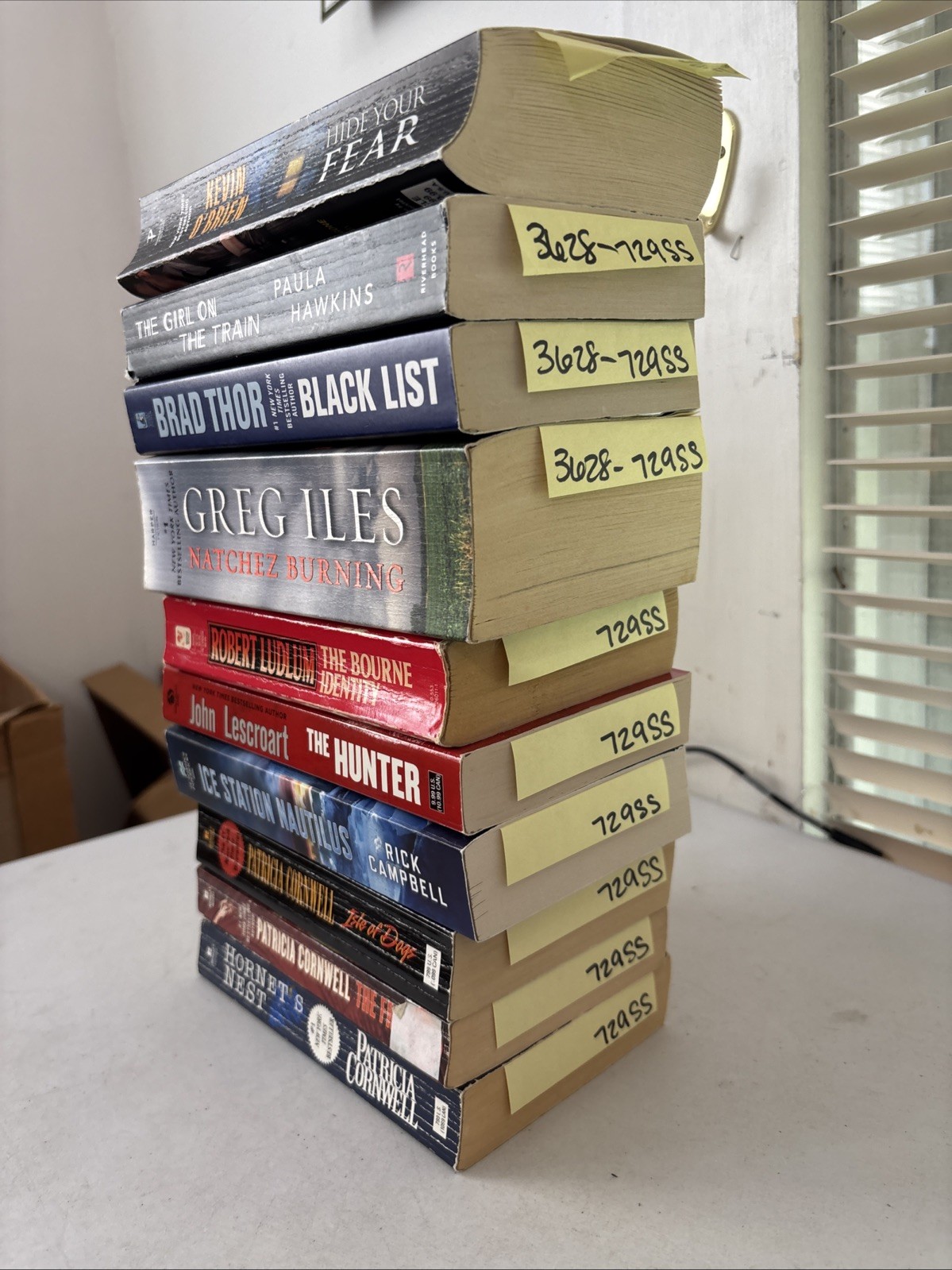 Lot of 10 – Mystery and Thrillers – Mixed Authors – FREE SHIPPING