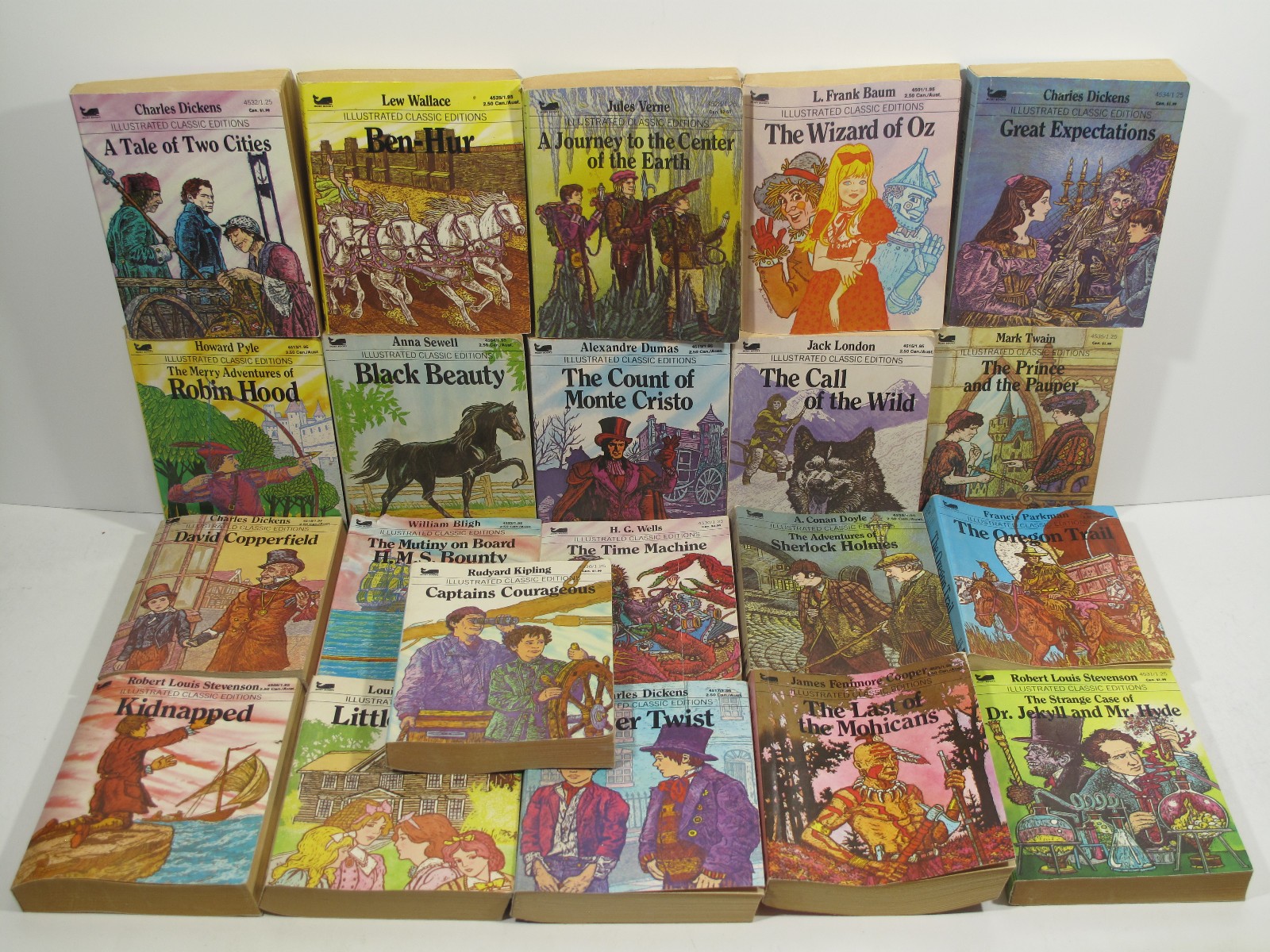 VTG Lot of 21 Illustrated Classic Edition Mini PB Books~Fantasy~People~Animals