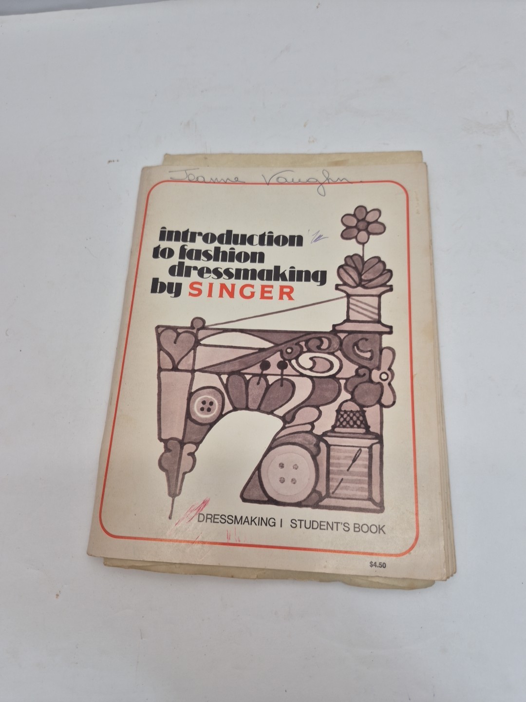 Introduction to Fashion Dressmaking by Singer Student’s Book I (1971) 80 Pages