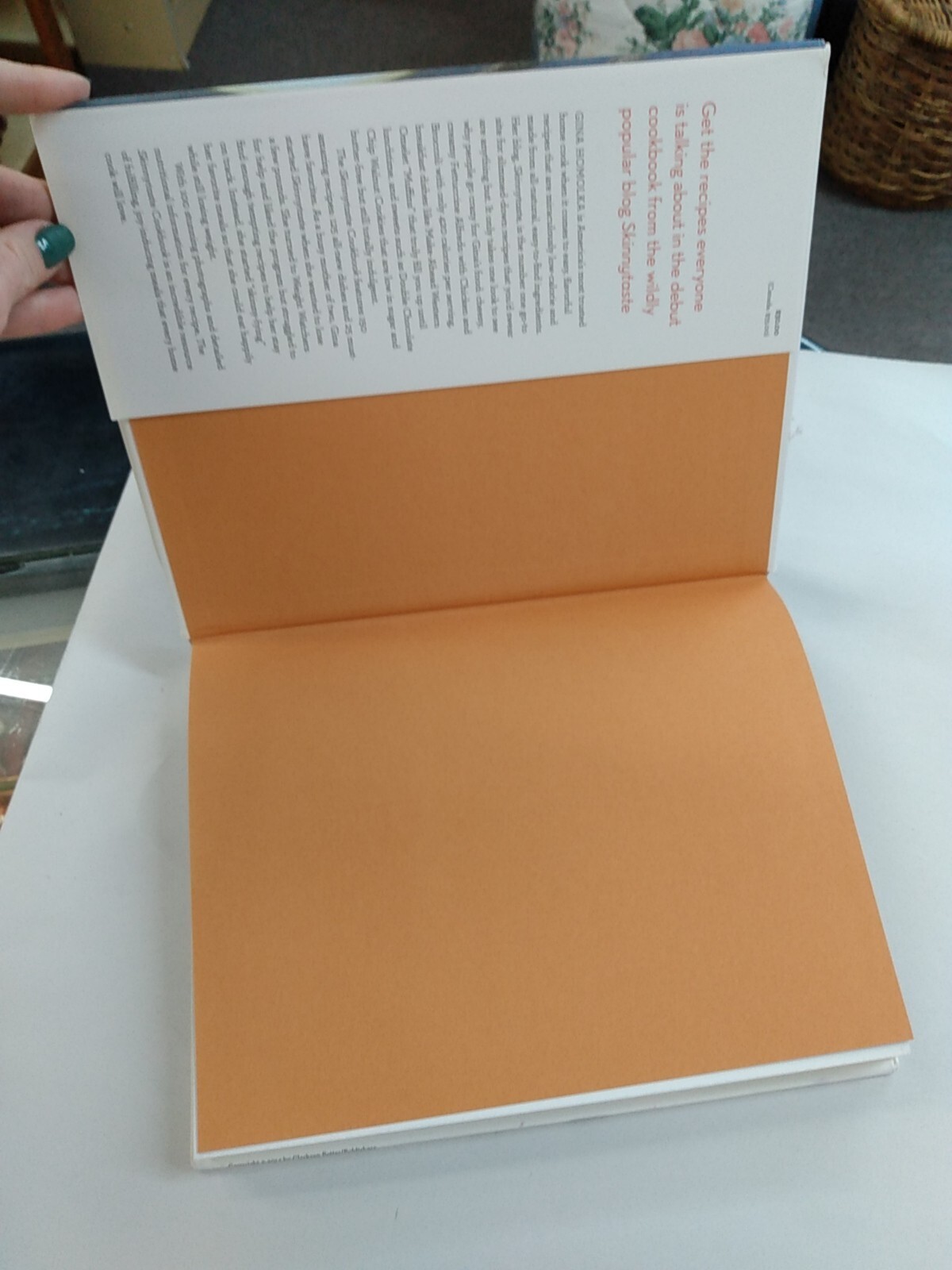 The Skinnytaste Cookbook by Gina Homolka Hardcover
