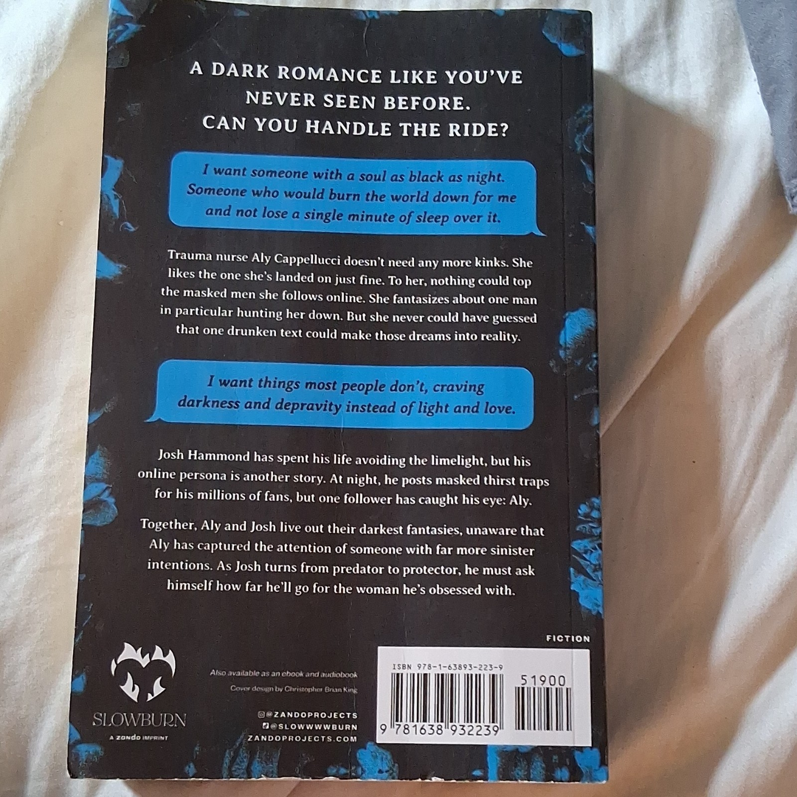 Navessa Allen Lights Out Into Darkness Novel Trade Paperback Zando Fiction 2024
