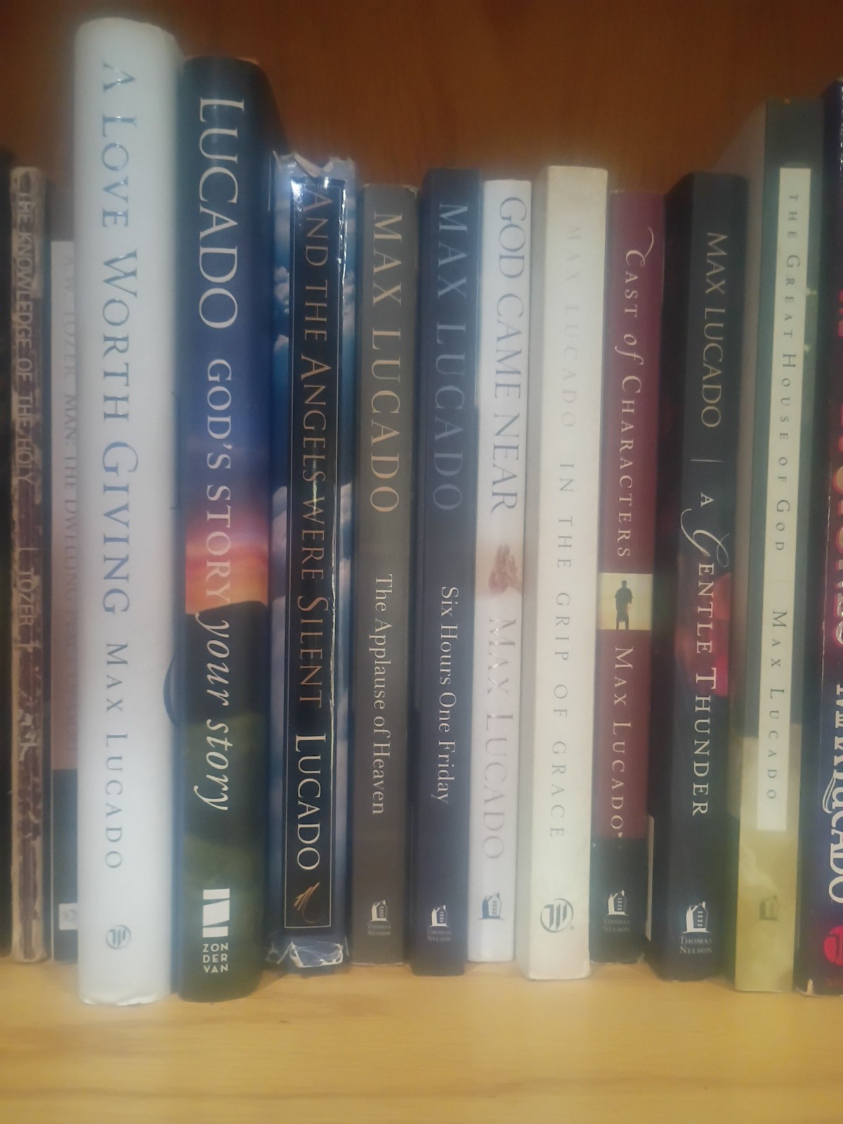 Multiple Max Lucado Lot Of 23
