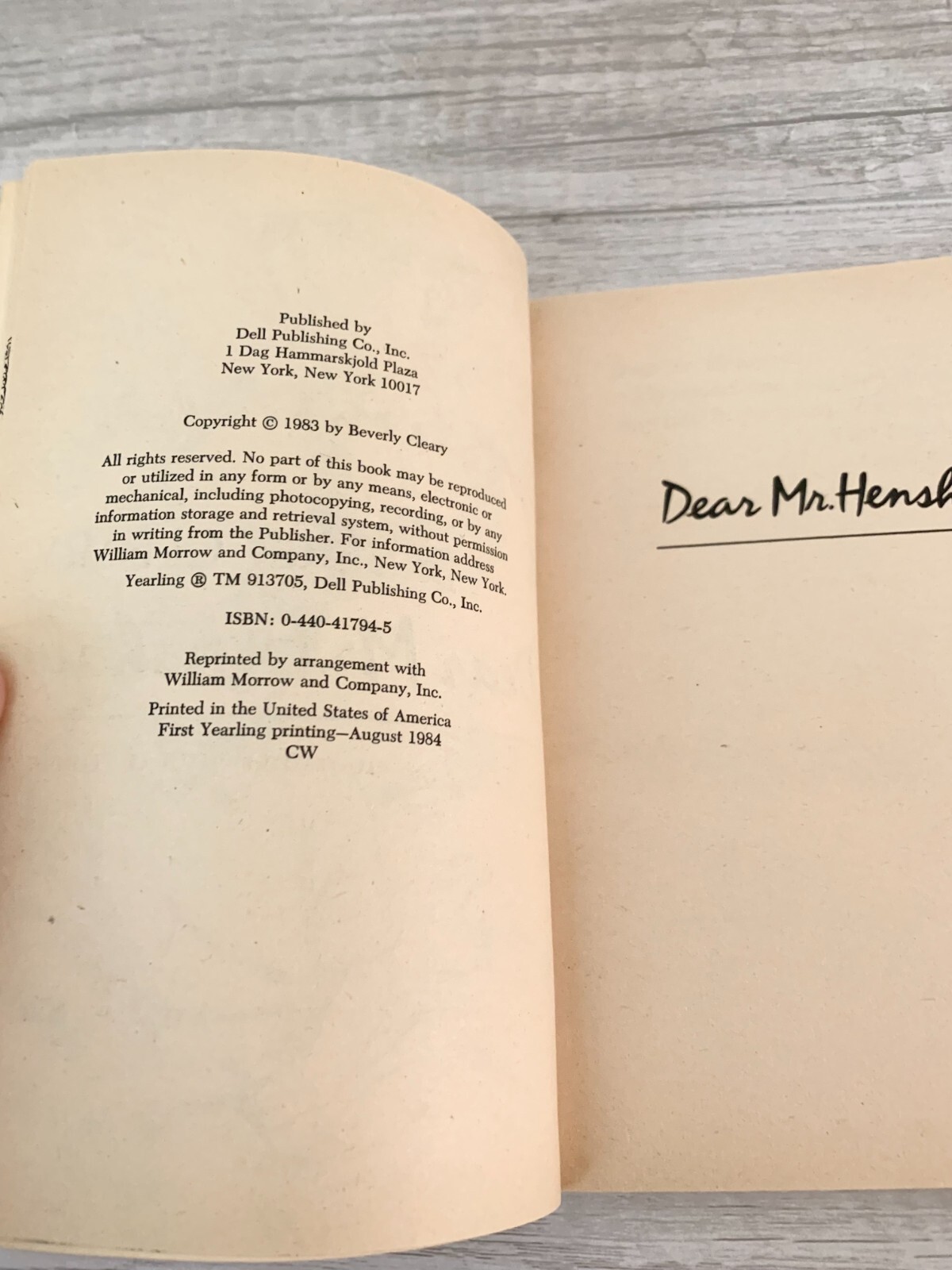 Dear Mr. Henshaw Book Beverly Cleary Dell