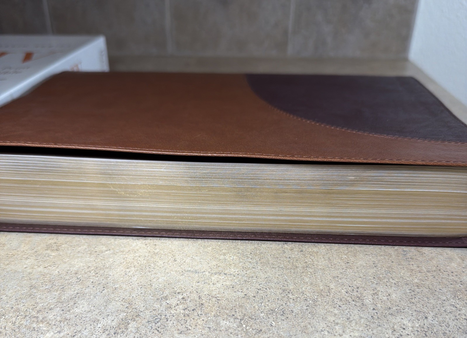 Thomas Nelson King James Holy Bible Giant Print Soft Leather KJV Brown