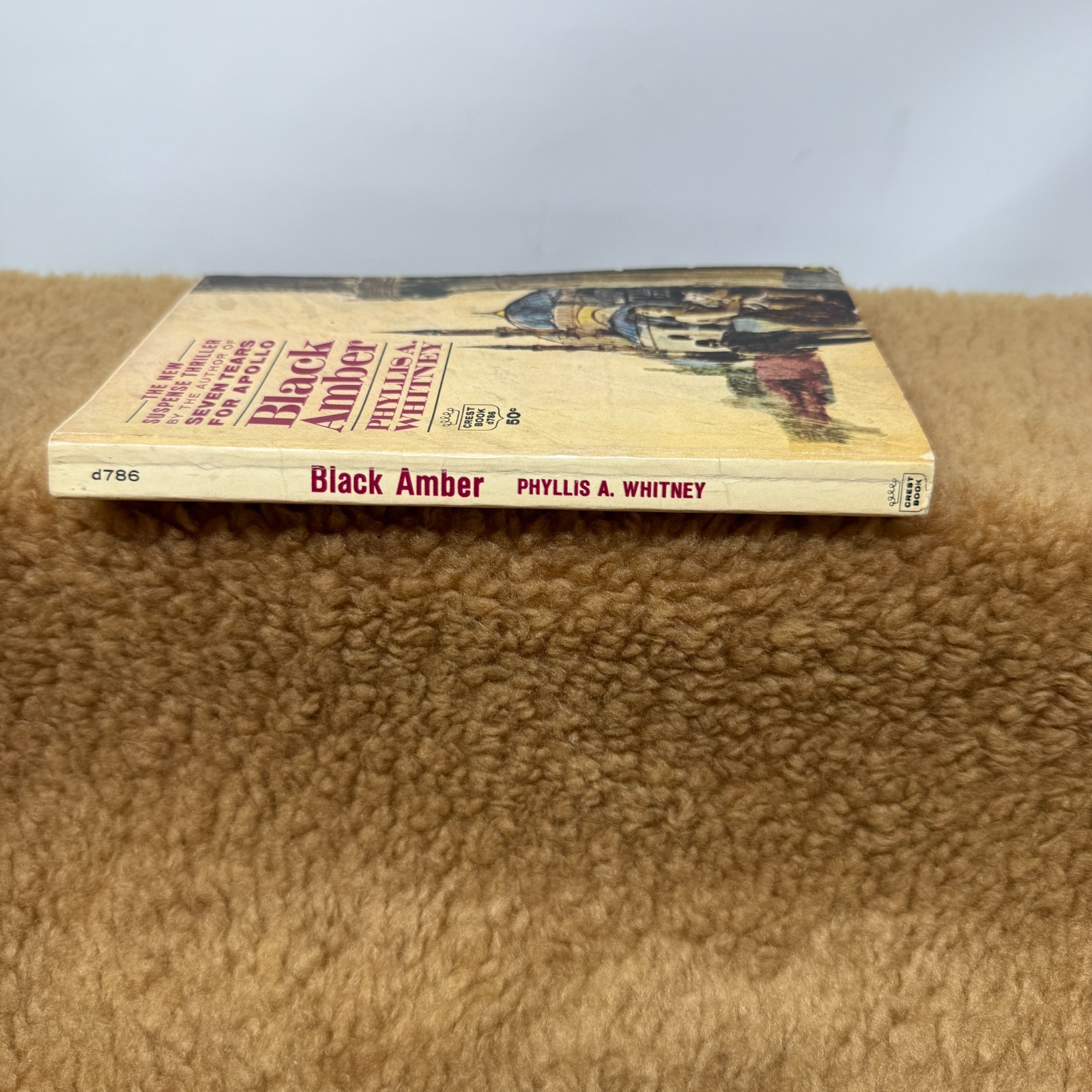 BLACK AMBER By Phyllis A. Whitney 1965 Crest Book Paperback