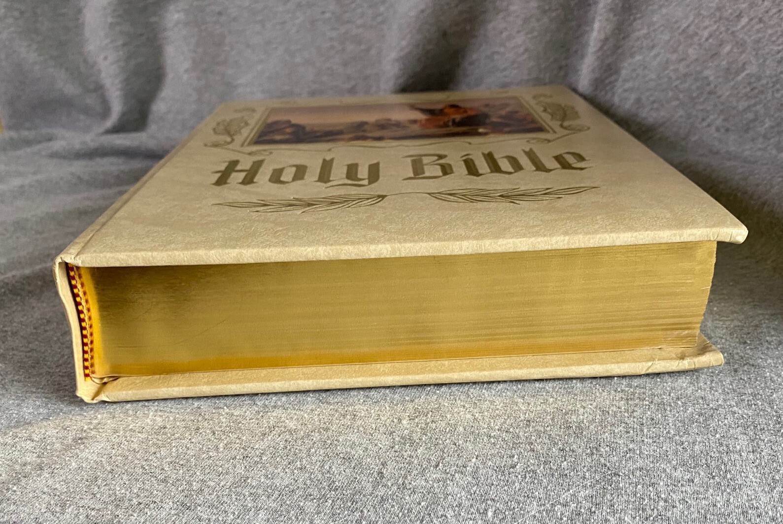 Heirloom Family Holy Bible KJV Red Letter Morrison Funeral Home Tuscumbia 5+ lbs