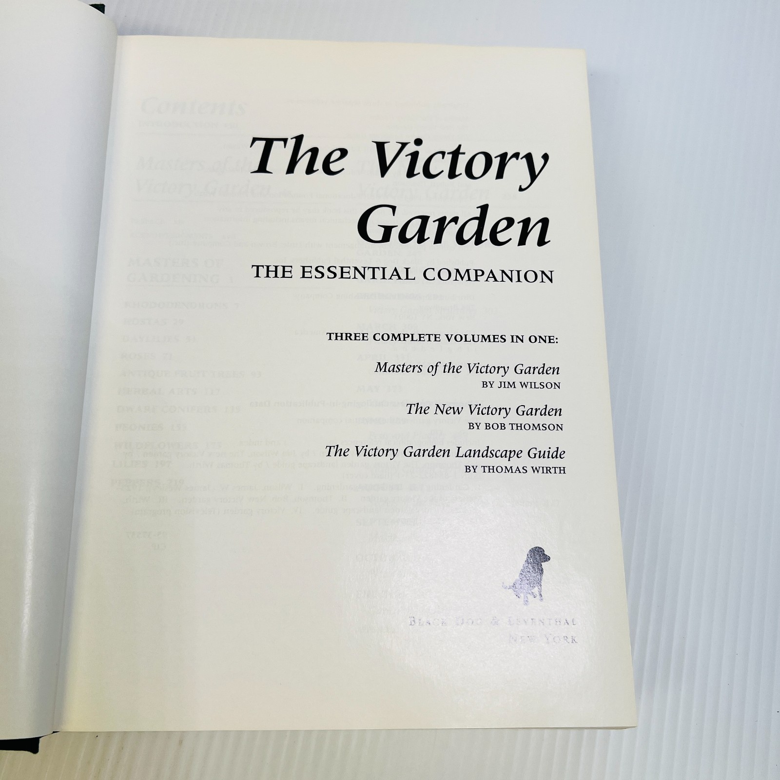 The Victory Garden: The Essential Companion : Three …