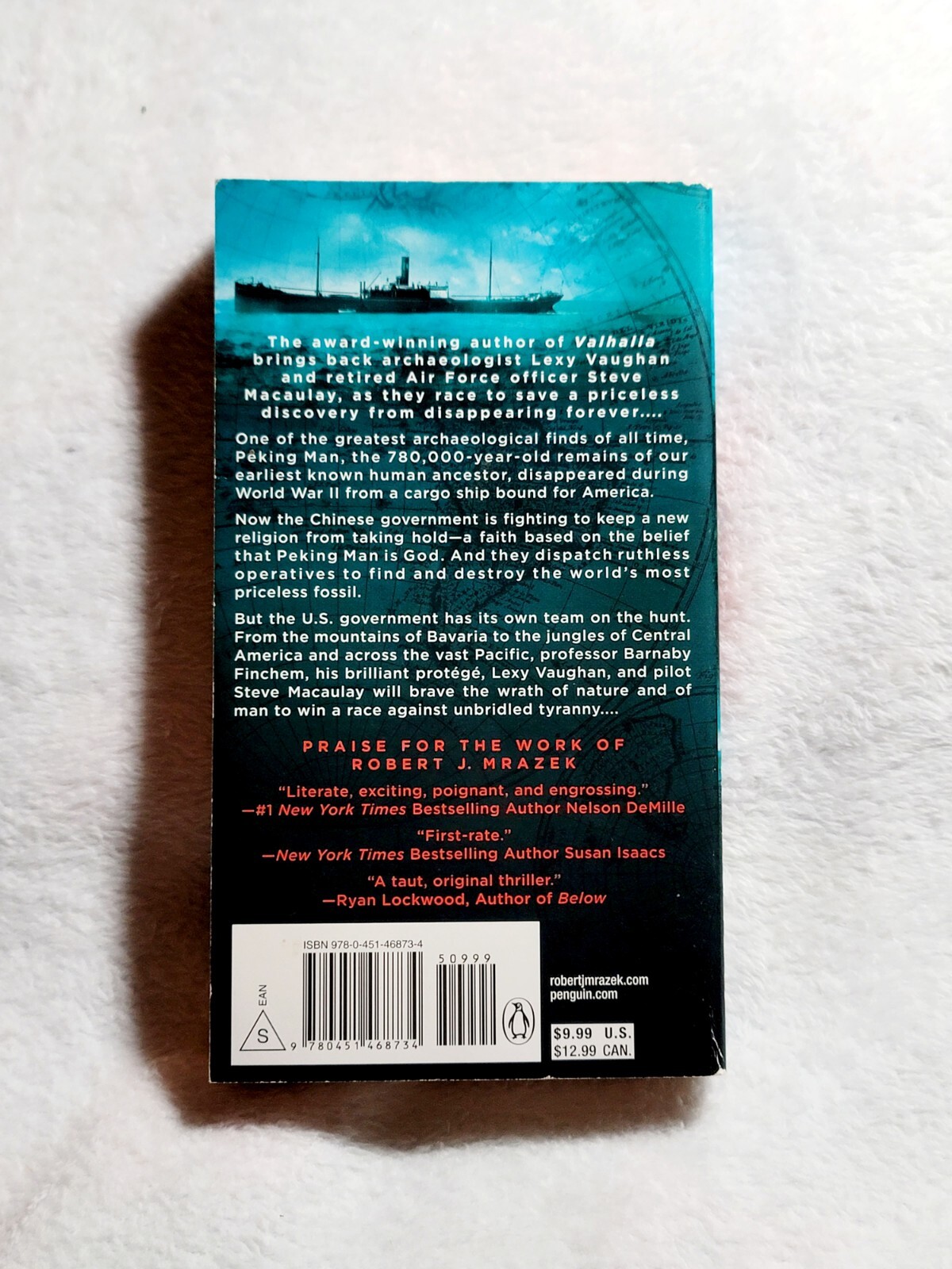 Bone Hunters by Robert J. Mrazek (2015, Us-Tall Rack Paperback)