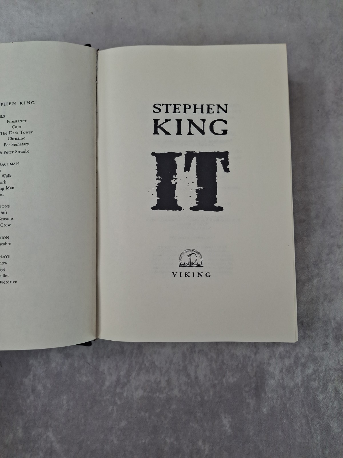 IT by Stephen King (1986) 1st Edition, 2nd Printing Hardcover SHELF