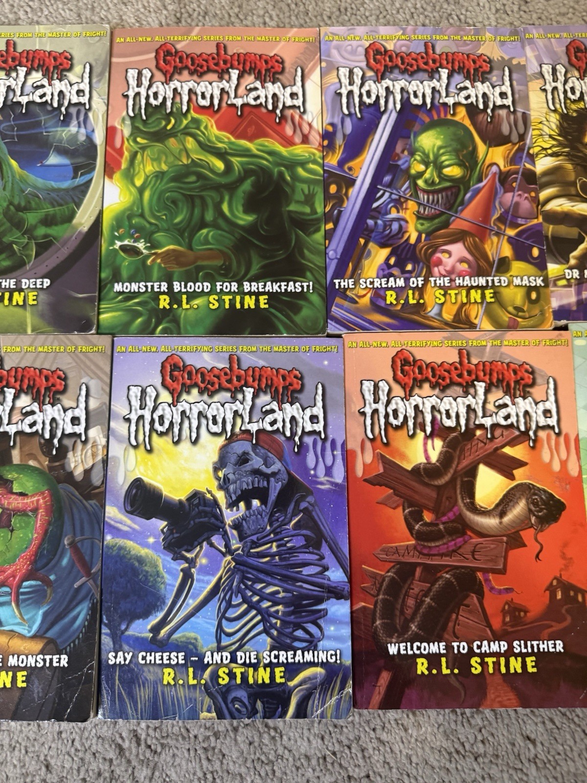 Scholastic RL Stine Goosebumps HorrorLand Thrilling & Frightening 10 Book Series