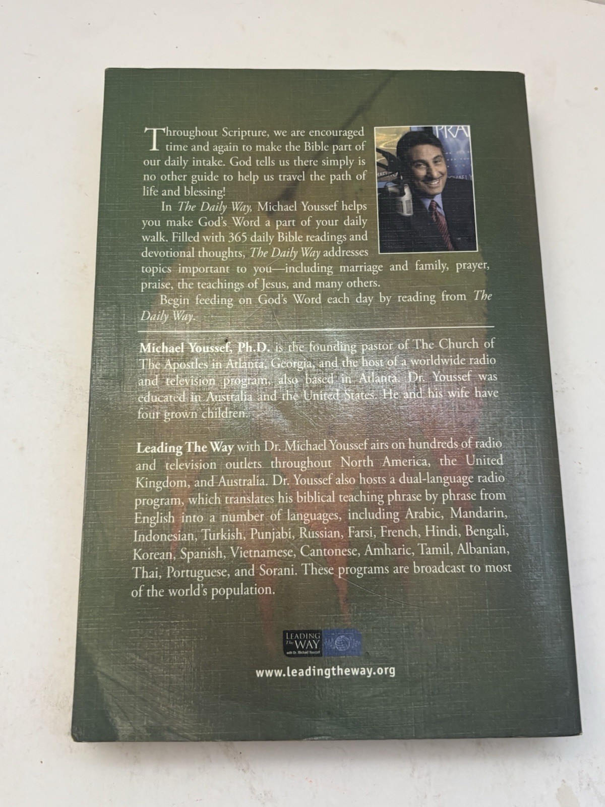 The Daily Way: 365 Daily Devotions Michael Youssef Devotional Hard To Find Cover