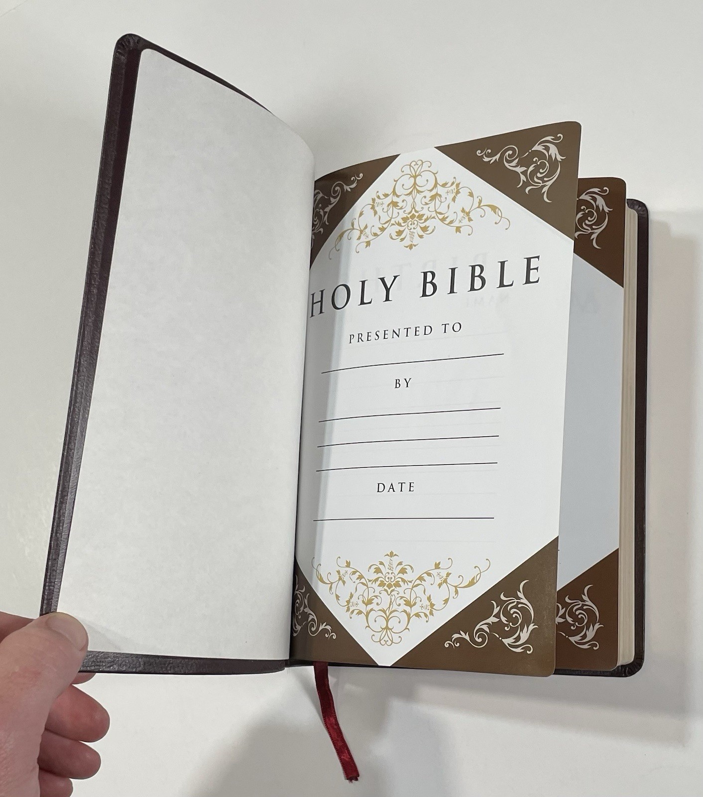 1977 Edition Holy Bible New American Standard Bonded Leather Giant Print AMG