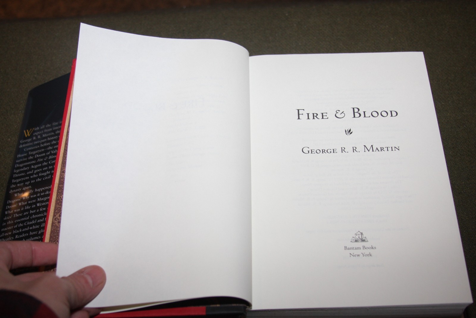 Fire & Blood by George R. R. Martin 2018 HC 1st Edition/1st Printing