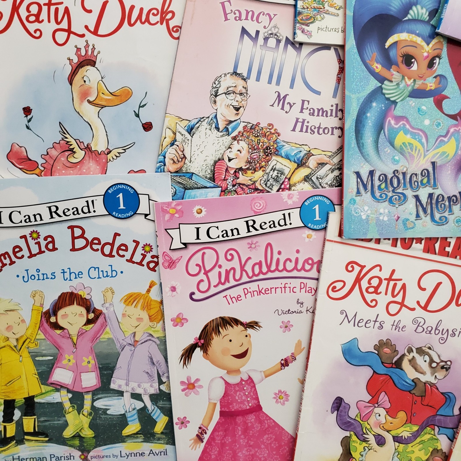Random Lot of 12 *For Girls* ~Step into Reading 1 & I Can Read Level 1 Books