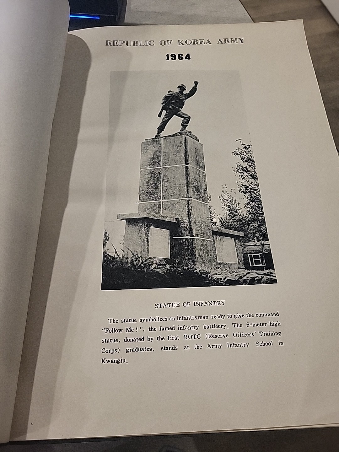 RARE Republic of Korea Army 1964 Office of Public Information HB Book