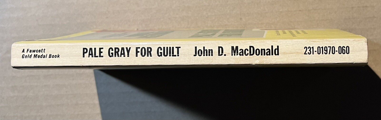 PALE GRAY FOR GUILT by John D. MacDonald vintage 1968 Fawcett paperback