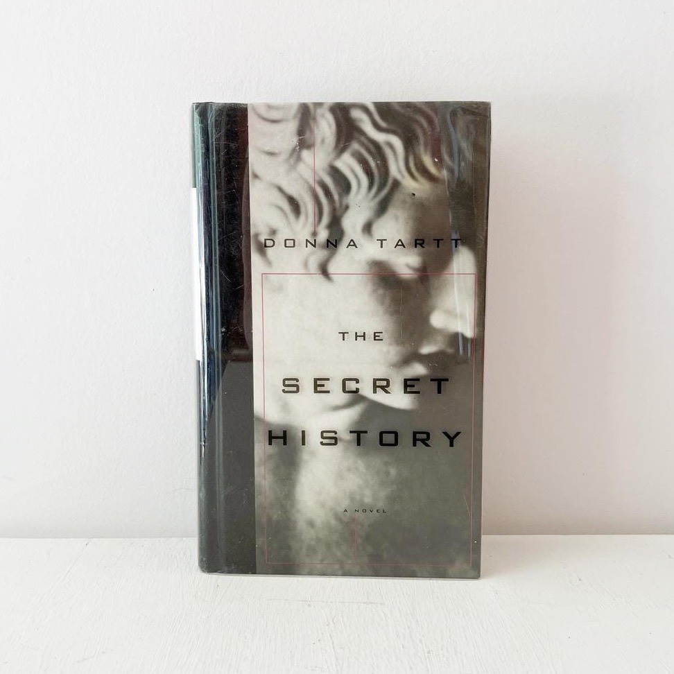 Donna Tartt The Secret History Hardcover Black Dark Academia Novel First Edition