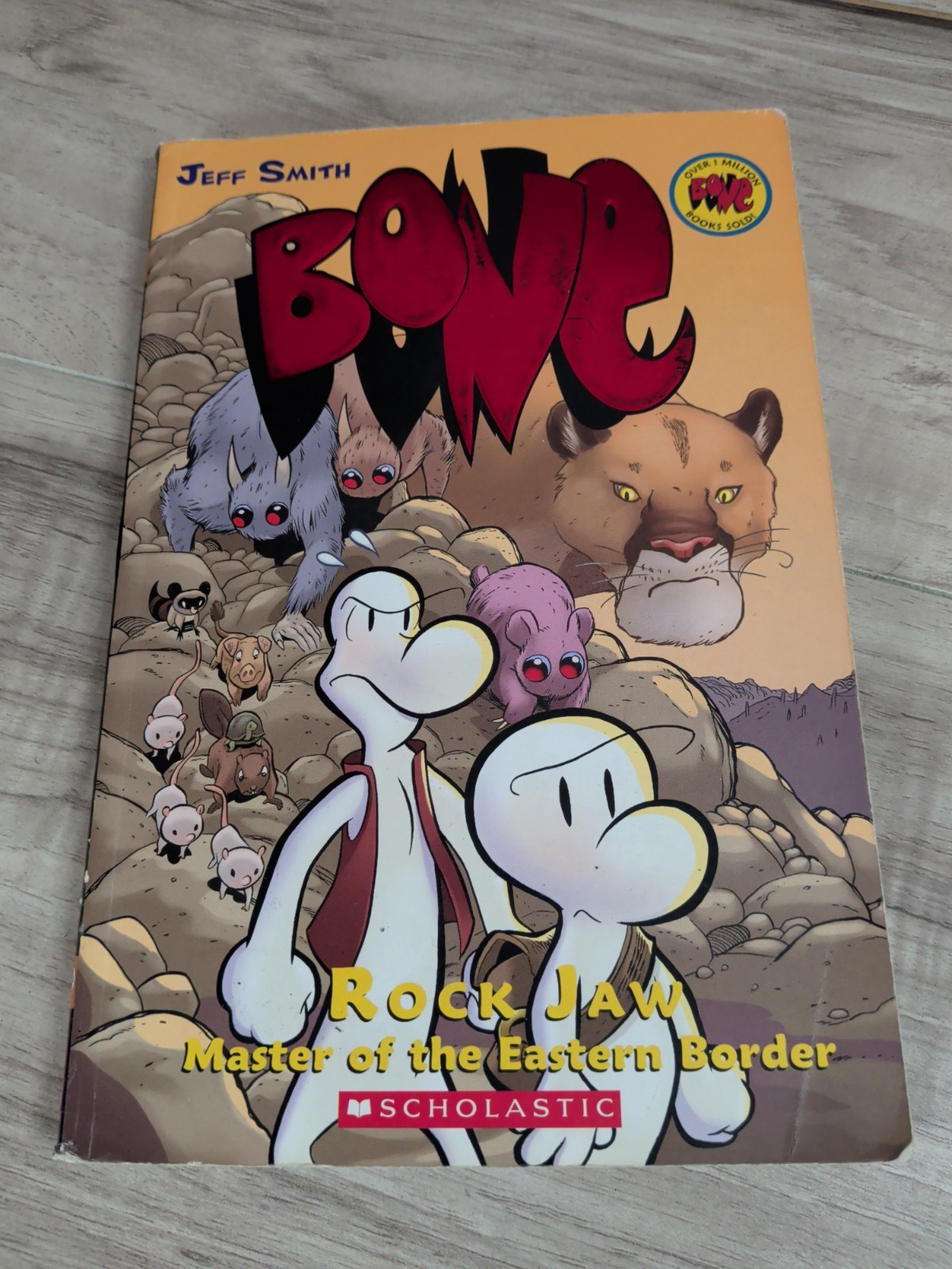 Lot of 10 BONE Graphic Novel Series by Jeff Smith Complete 1-8 & Rose Handbook