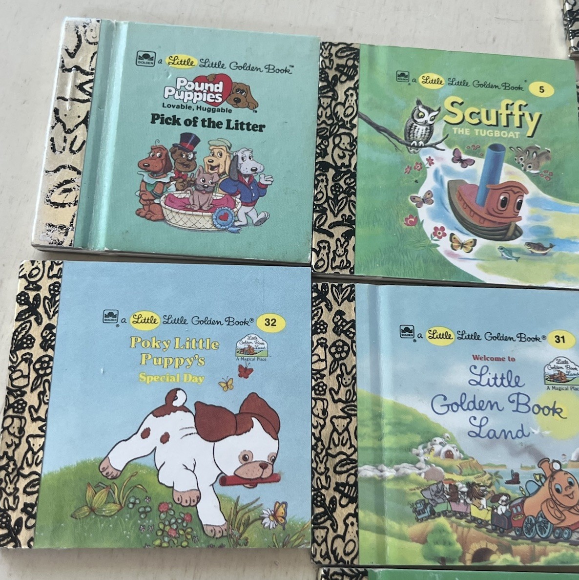 Lot Of 14 – Vintage Mini Little Little Golden Book Miniatures Christmas- Disney