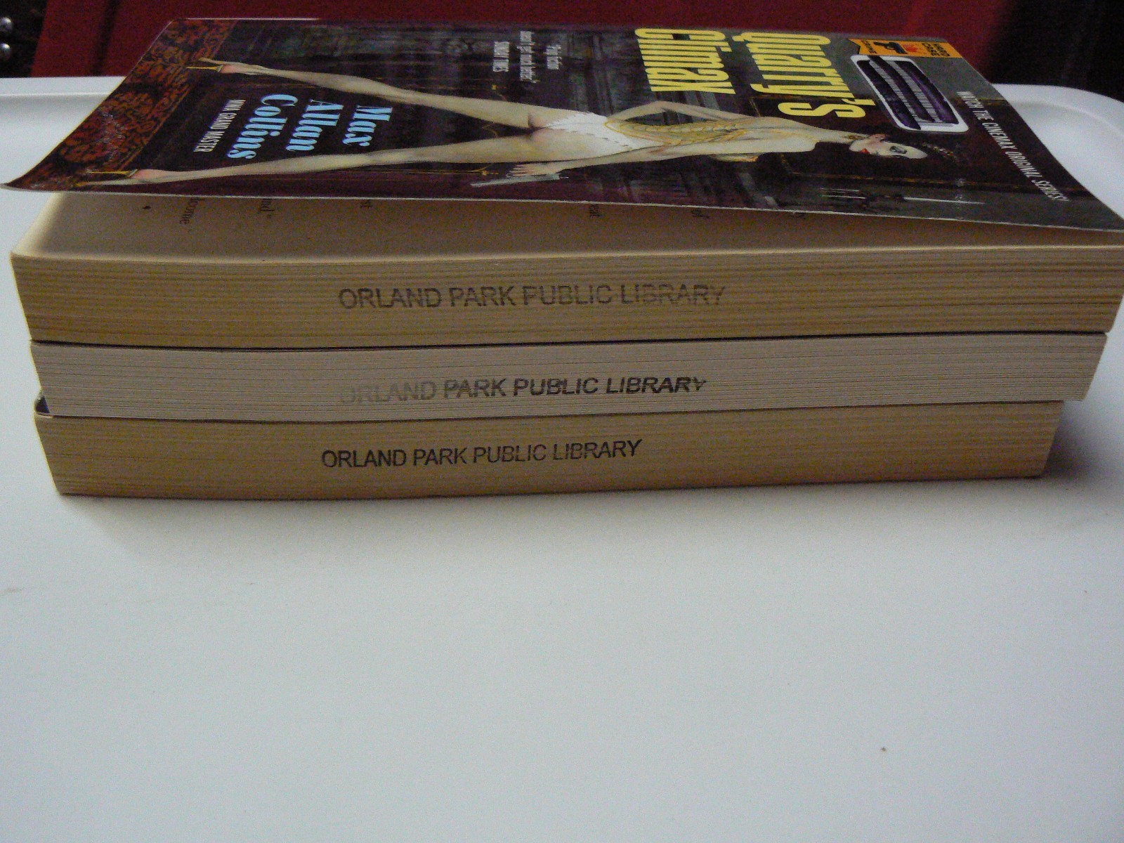 3 Hard Case Crime PBs Max Allan Collins Seduction of The Innocent, Killing Qu.
