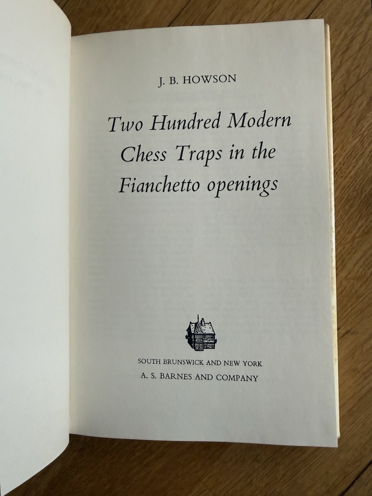 10 Chess Books: for Authors, Titles,, and Condition please see Description.