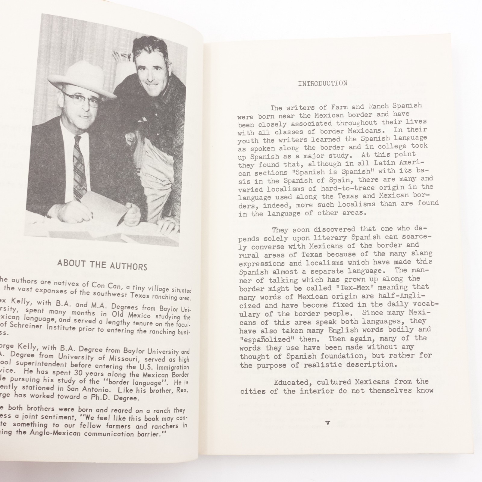 Farm and Ranch Spanish George W Kelly Rex R Kelly 1977 Reprint PB VGUC 241 pages