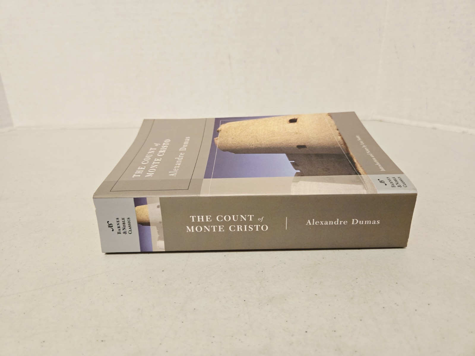 The Count of Monte Cristo (Abridged) Alexandre Dumas (Barnes & Noble Classics)