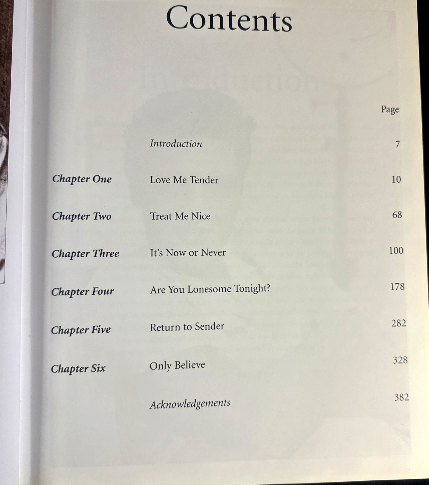 „Elvis Presley Unseen Archives“ by Marie Clayton – 383 Pages of Photos & History