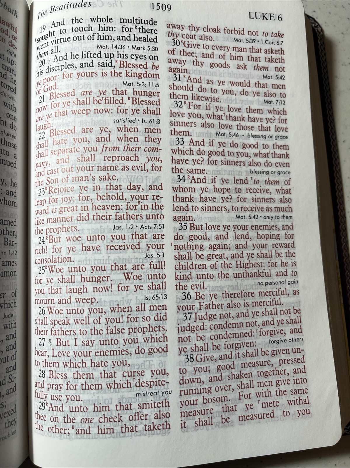 The Holy Bible Old And New Testaments In The King James Version | Thomas Nelson