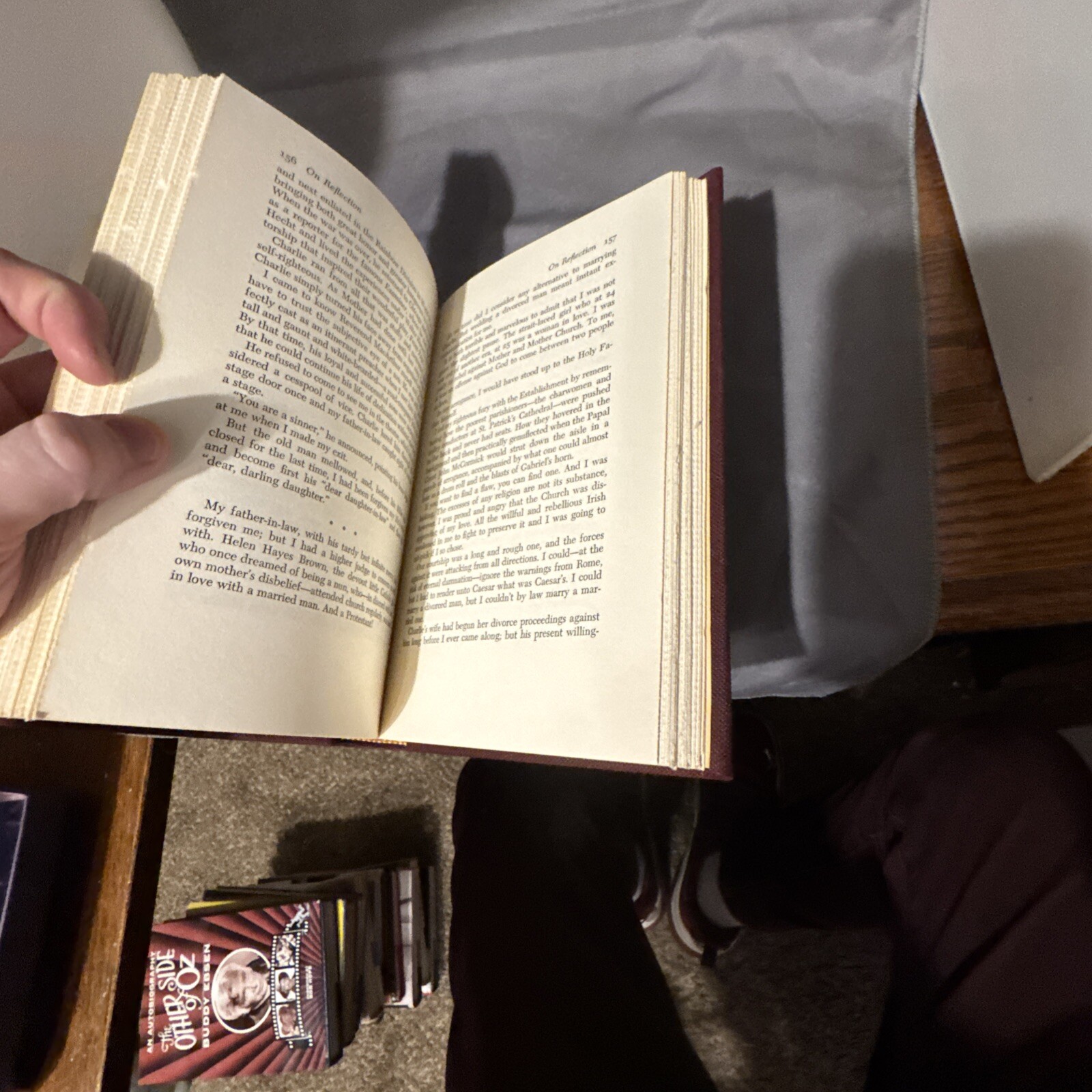 [SIGNED w/ COA] On Reflection | Helen Hayes (1968) Slipcase *NM- – 9.2*
