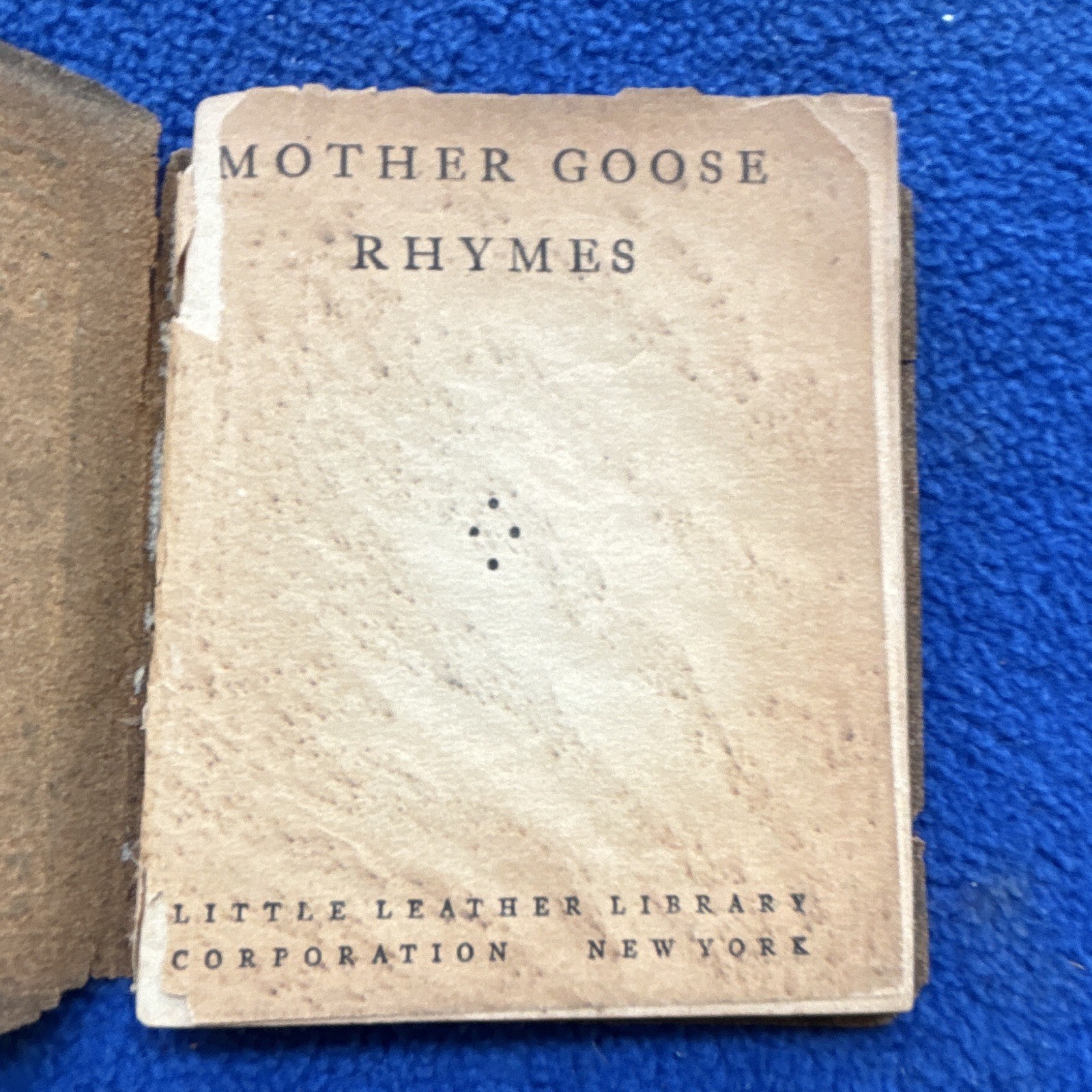 Mother Goose Rhymes Hardcover Little Leather Library Corp Illustrated English