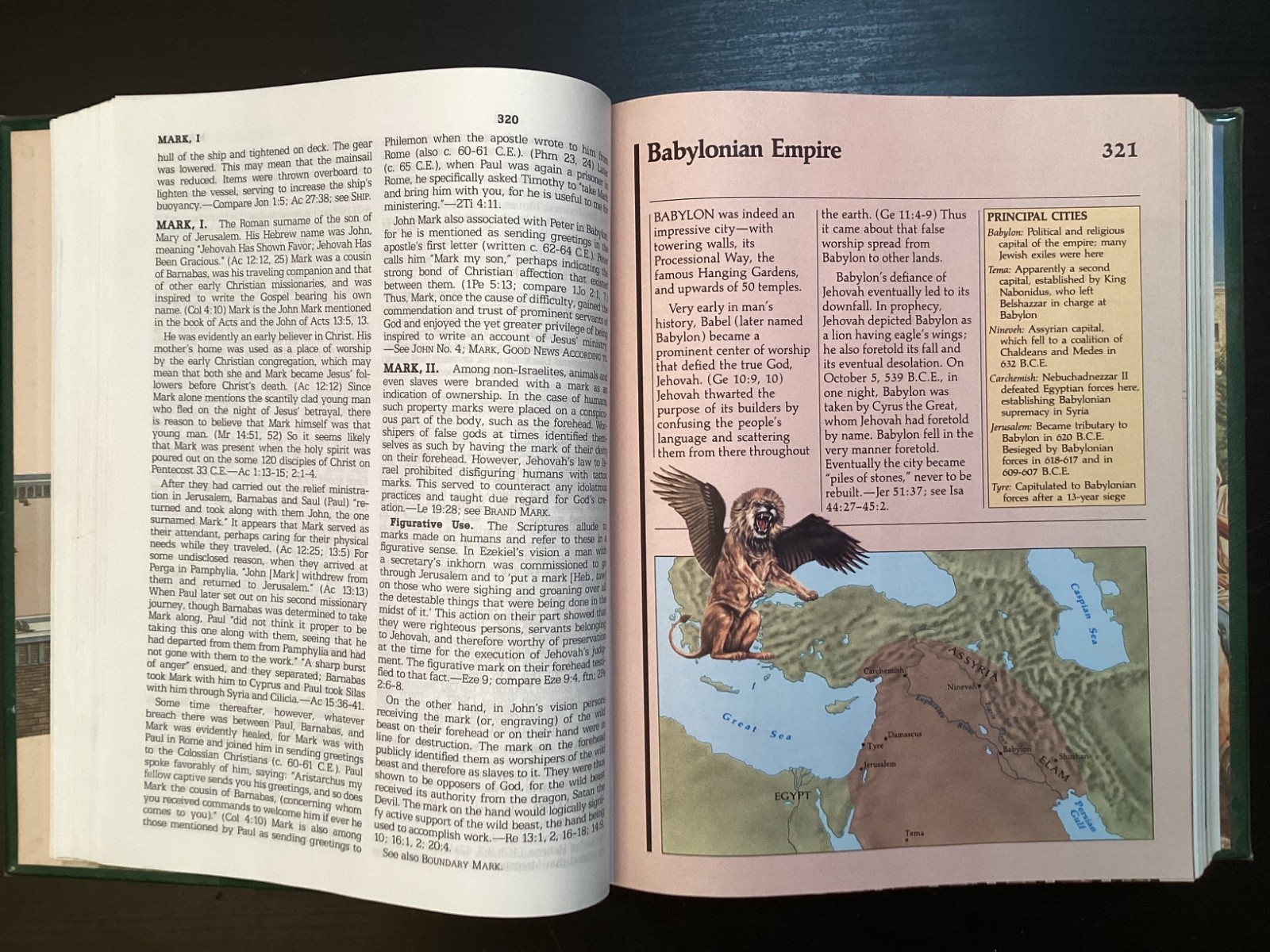 INSIGHT ON THE SCRIPTURES VOLUMES 1 &2 WATCHTOWER BIBLE & TRACT, HARDCOVER 1988
